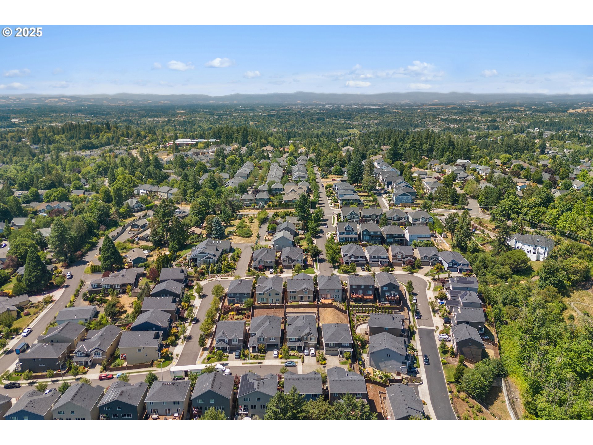 3096 NW PARKHURST TER, Portland