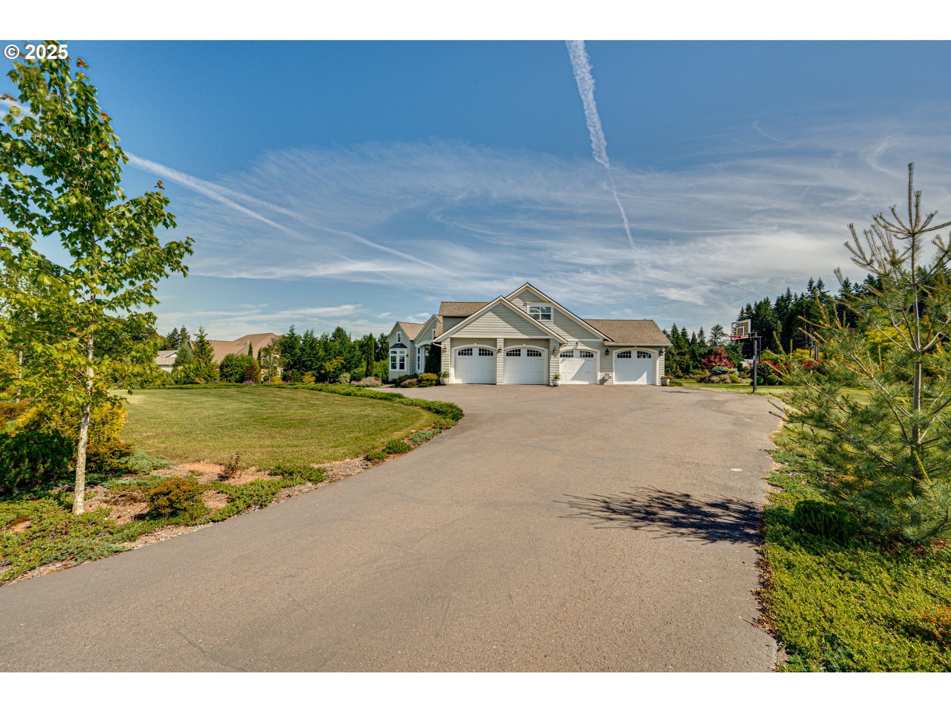 22796 SE GEORGIA LEE LN