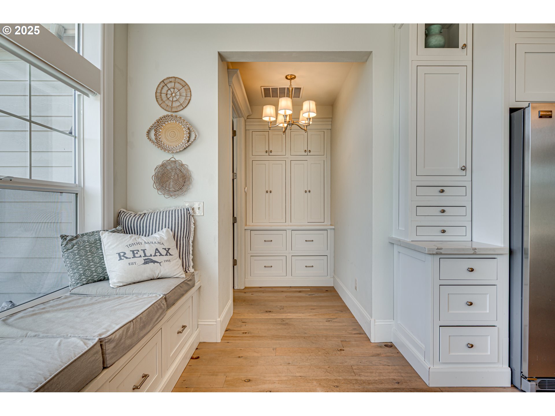 22796 SE GEORGIA LEE LN