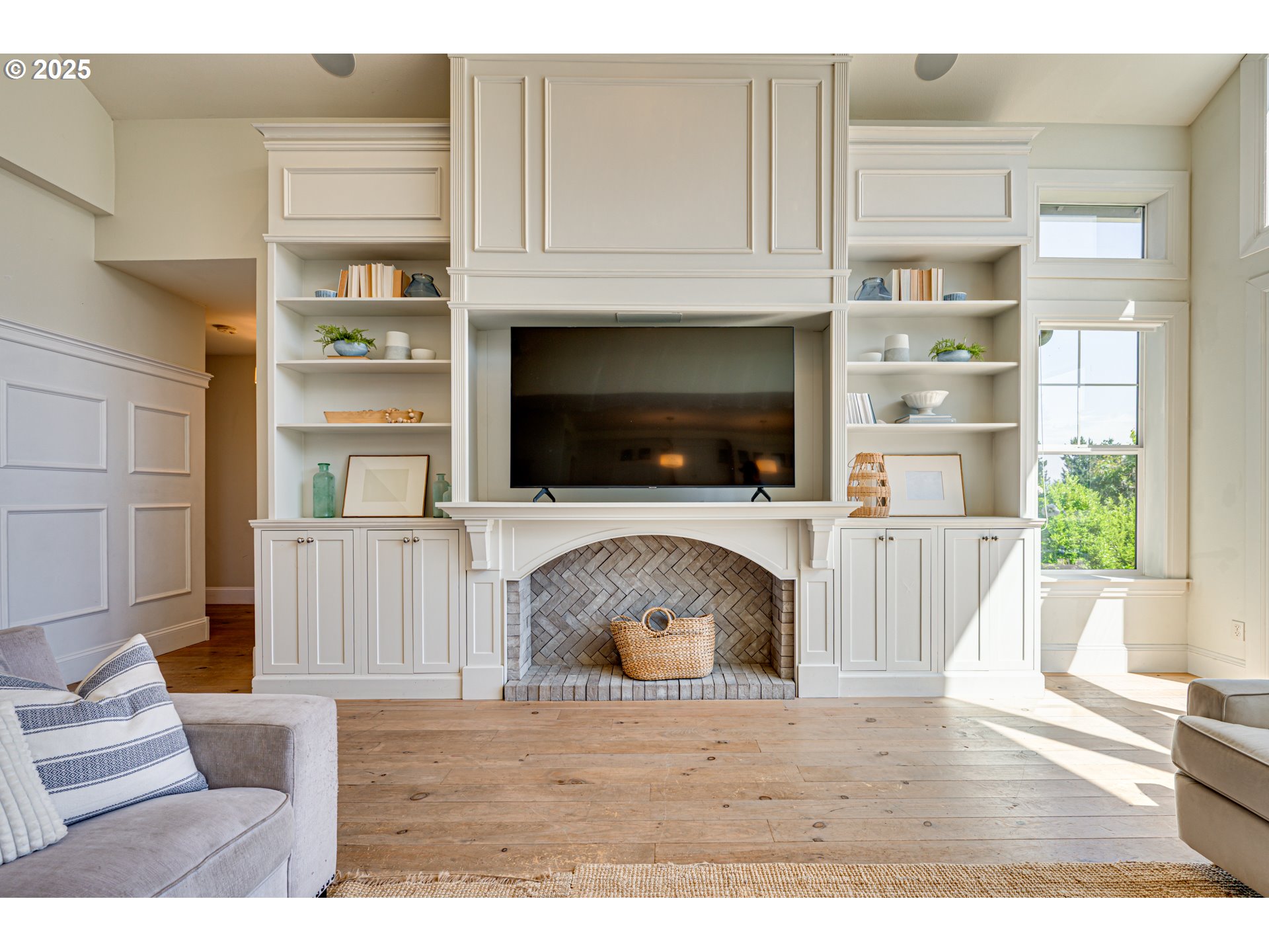 22796 SE GEORGIA LEE LN