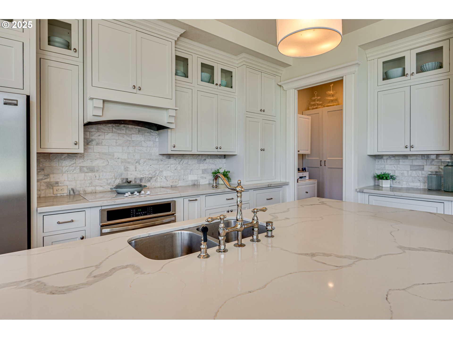 22796 SE GEORGIA LEE LN