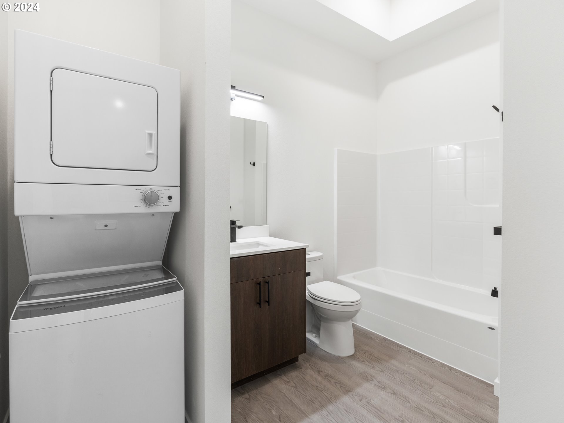 3727 S Hood AVE, Portland