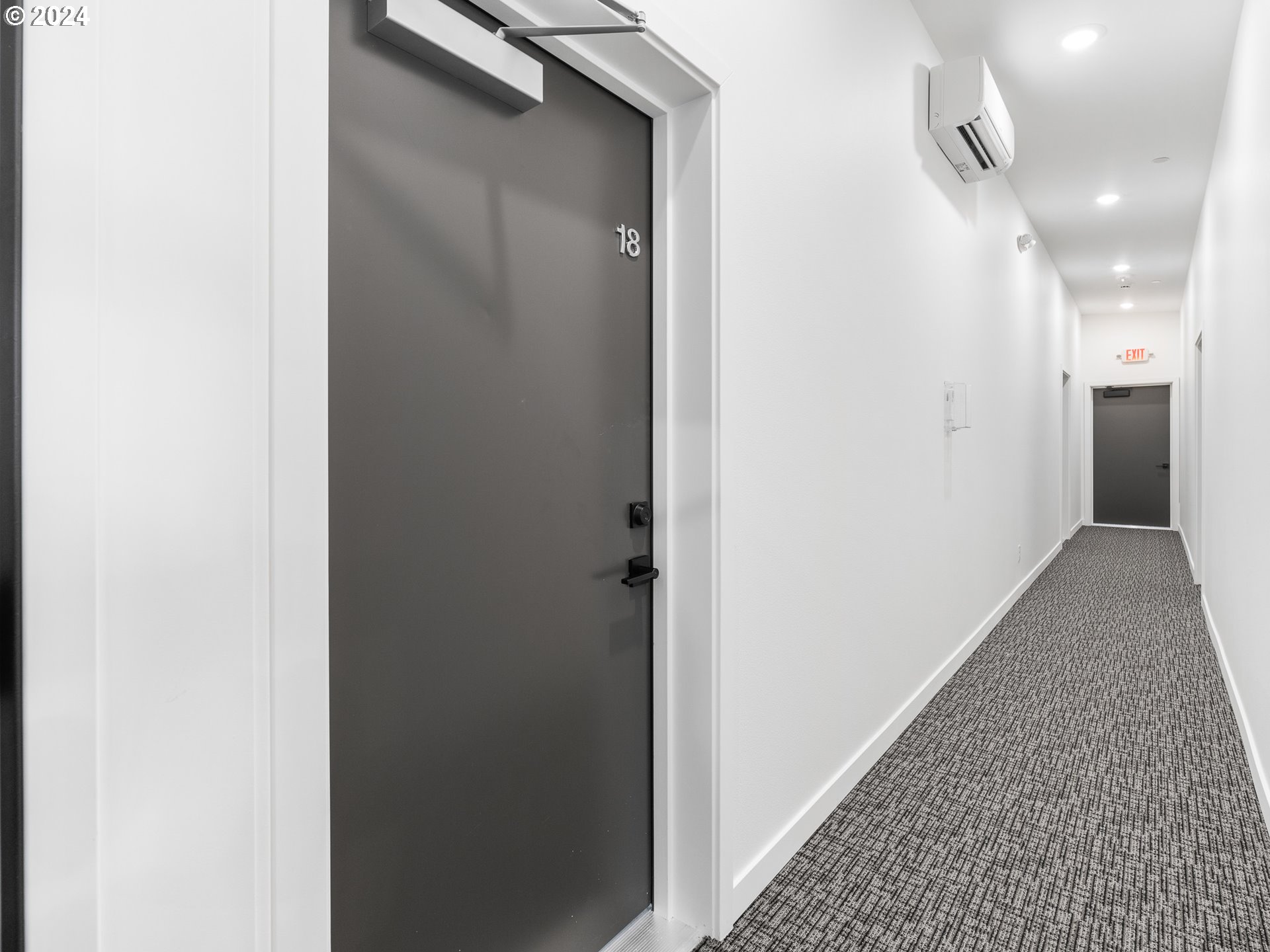 3727 S Hood AVE, Portland