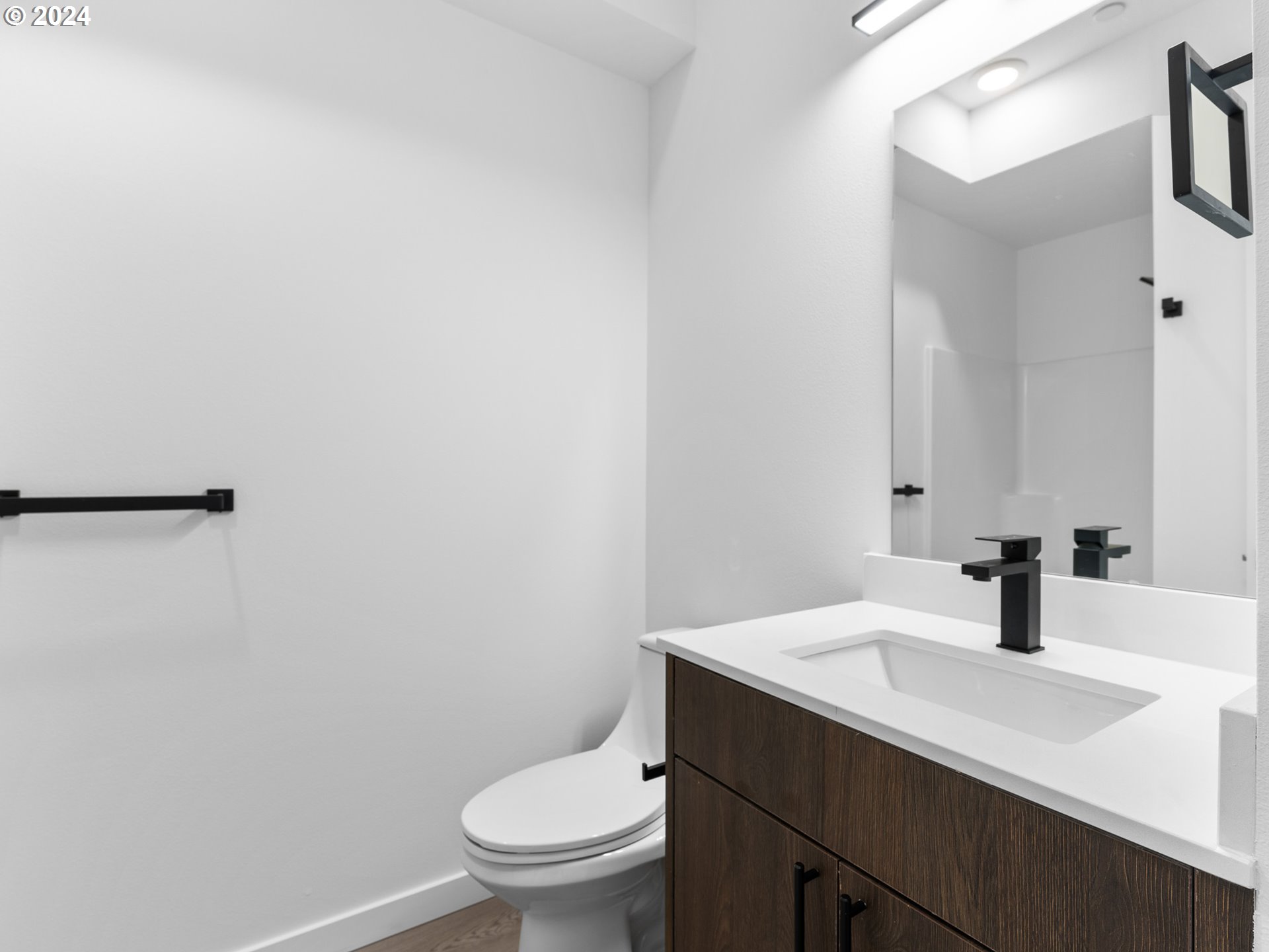 3727 S Hood AVE, Portland