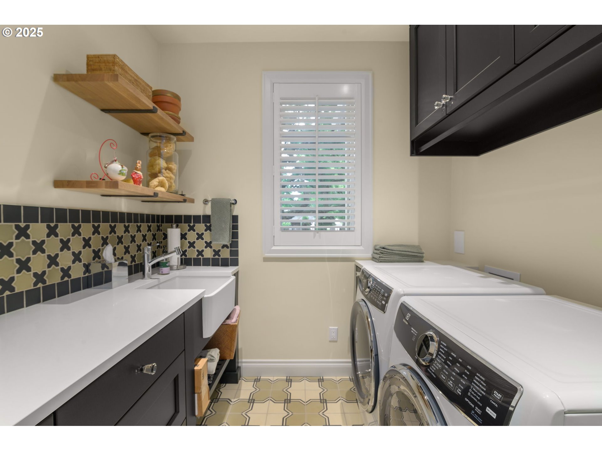 330 6TH ST, Lake Oswego