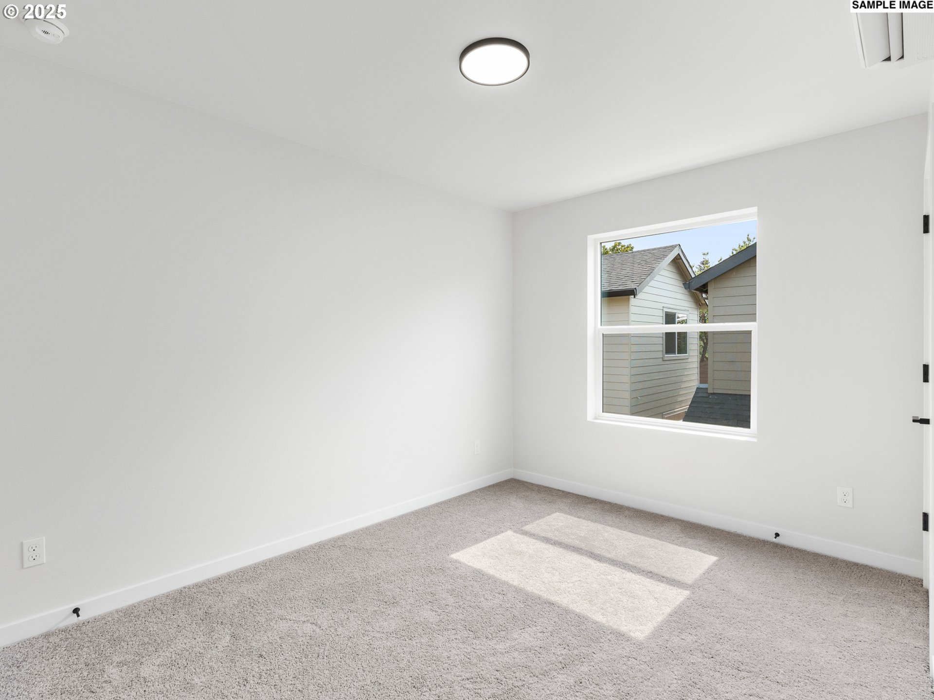 4043 SE 115th AVE, Portland