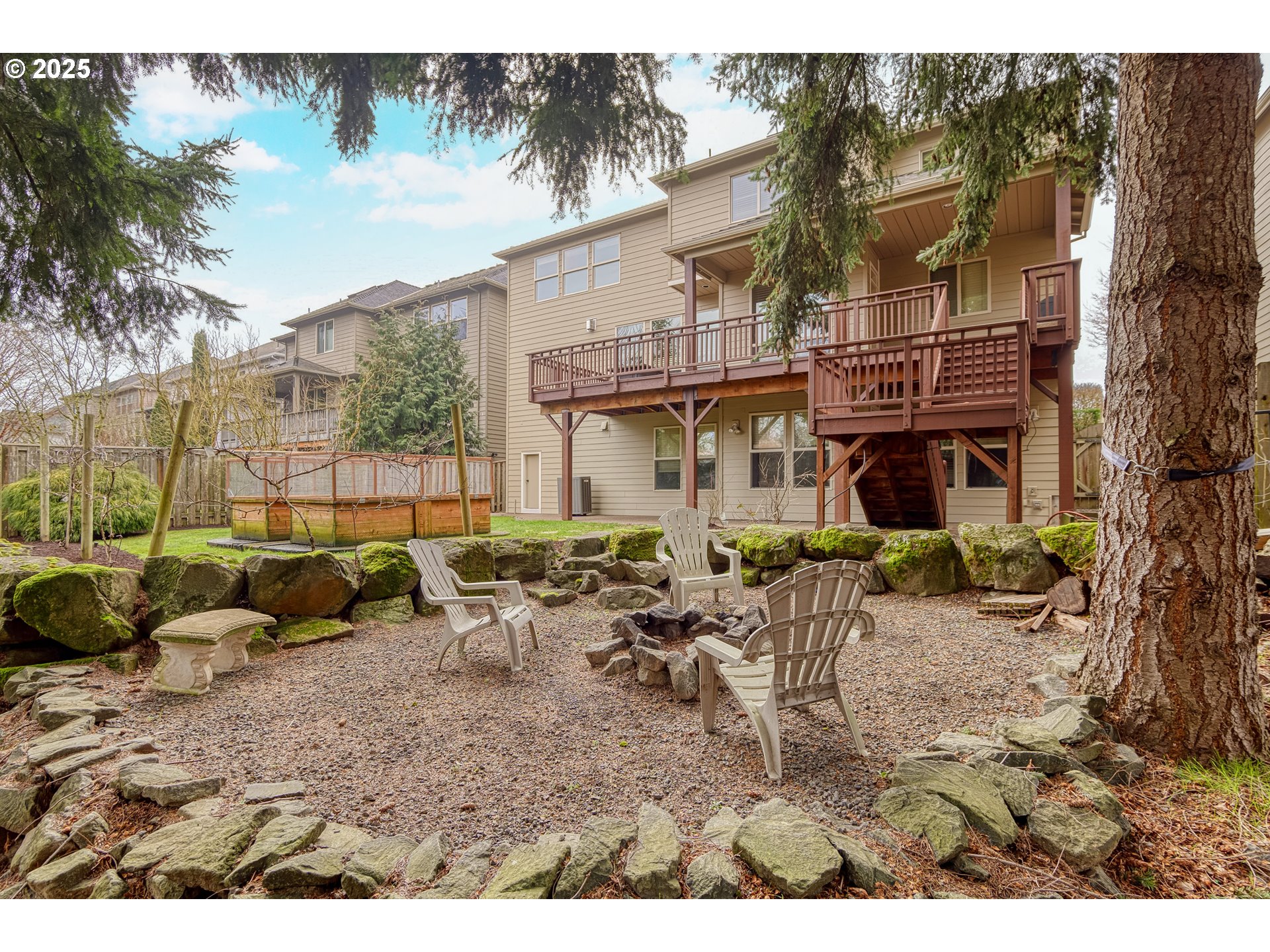 16998 SW RICHEN PARK CIR