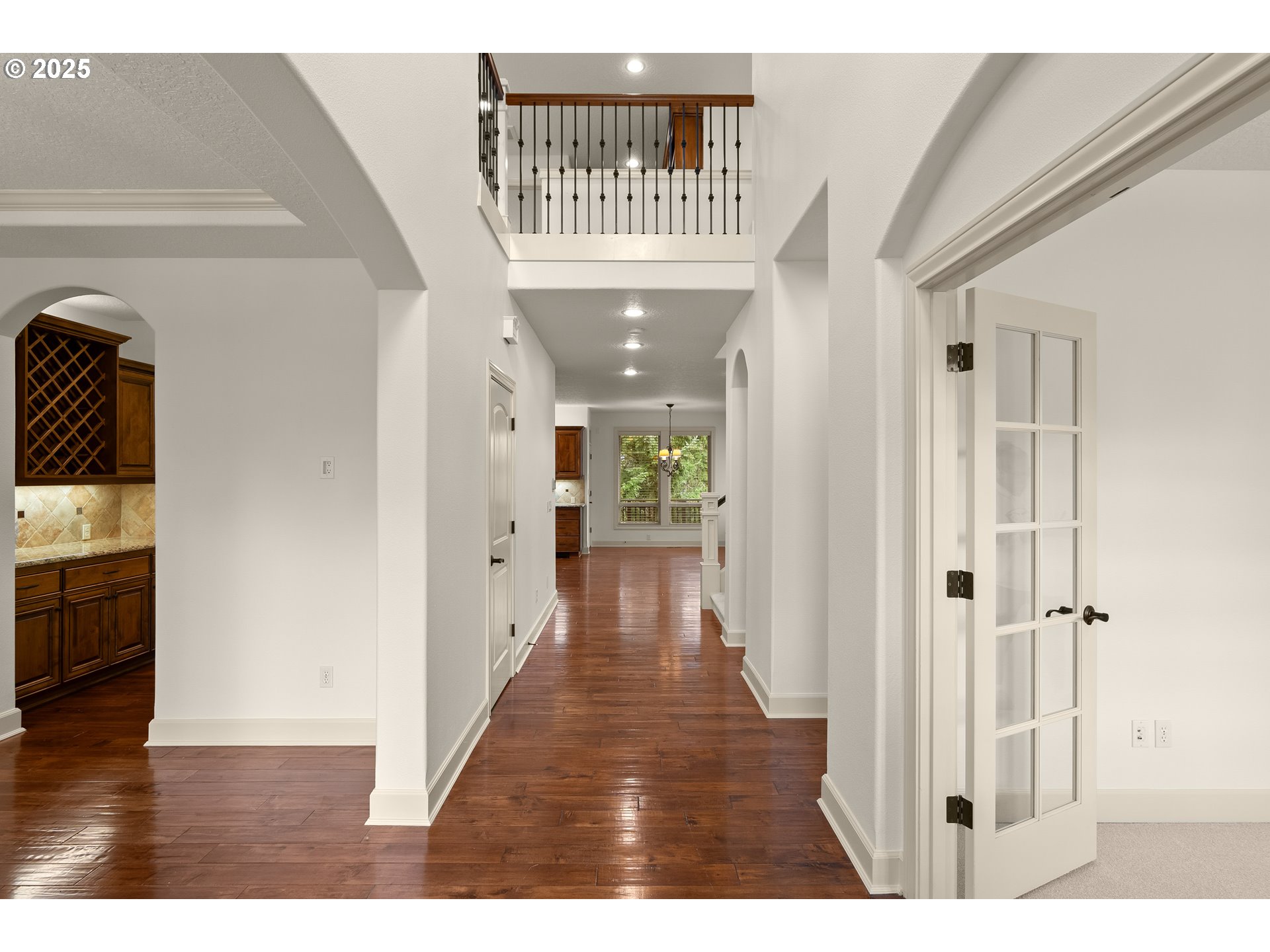 16998 SW RICHEN PARK CIR