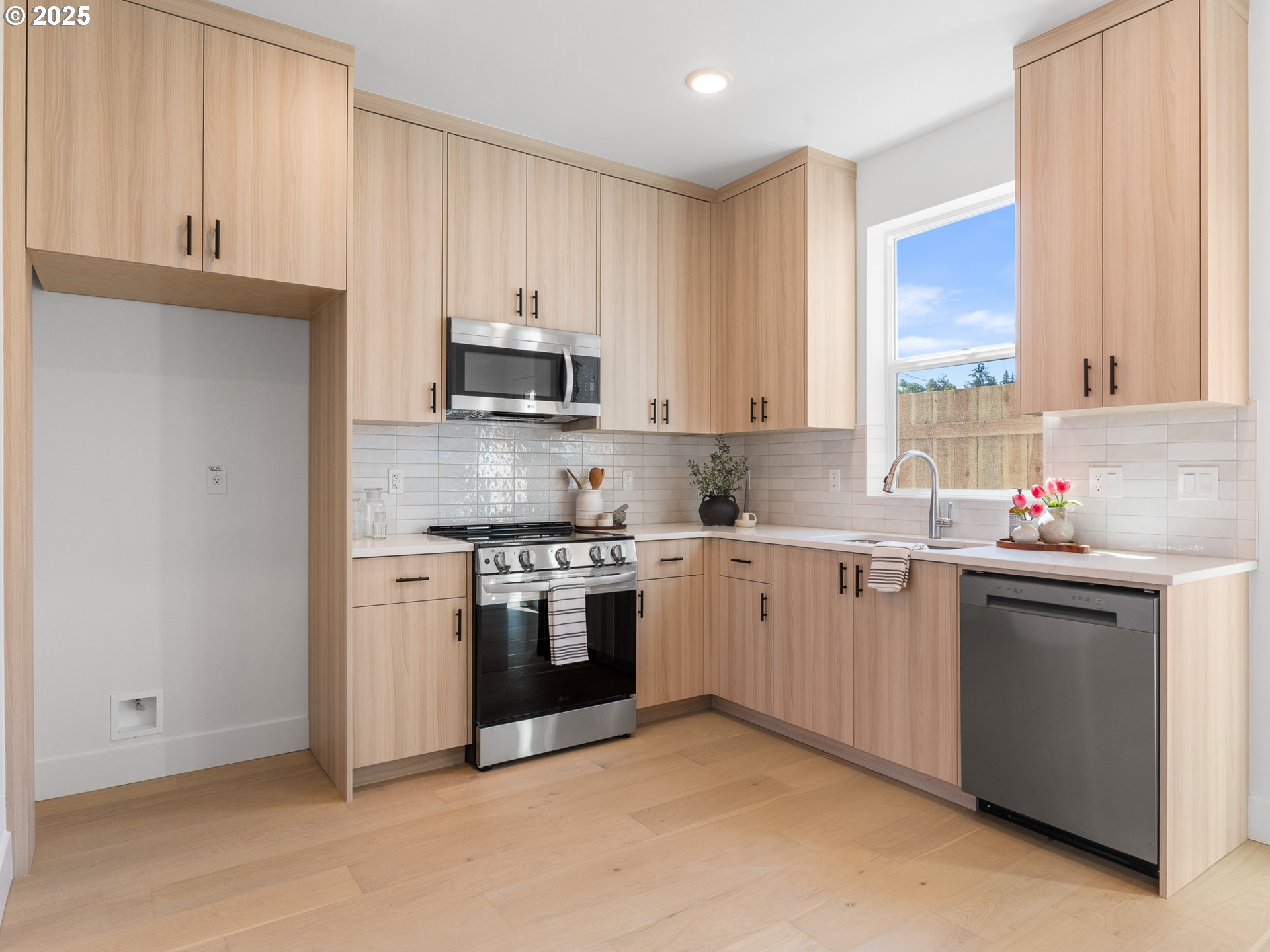 4356 NE Going ST, Portland