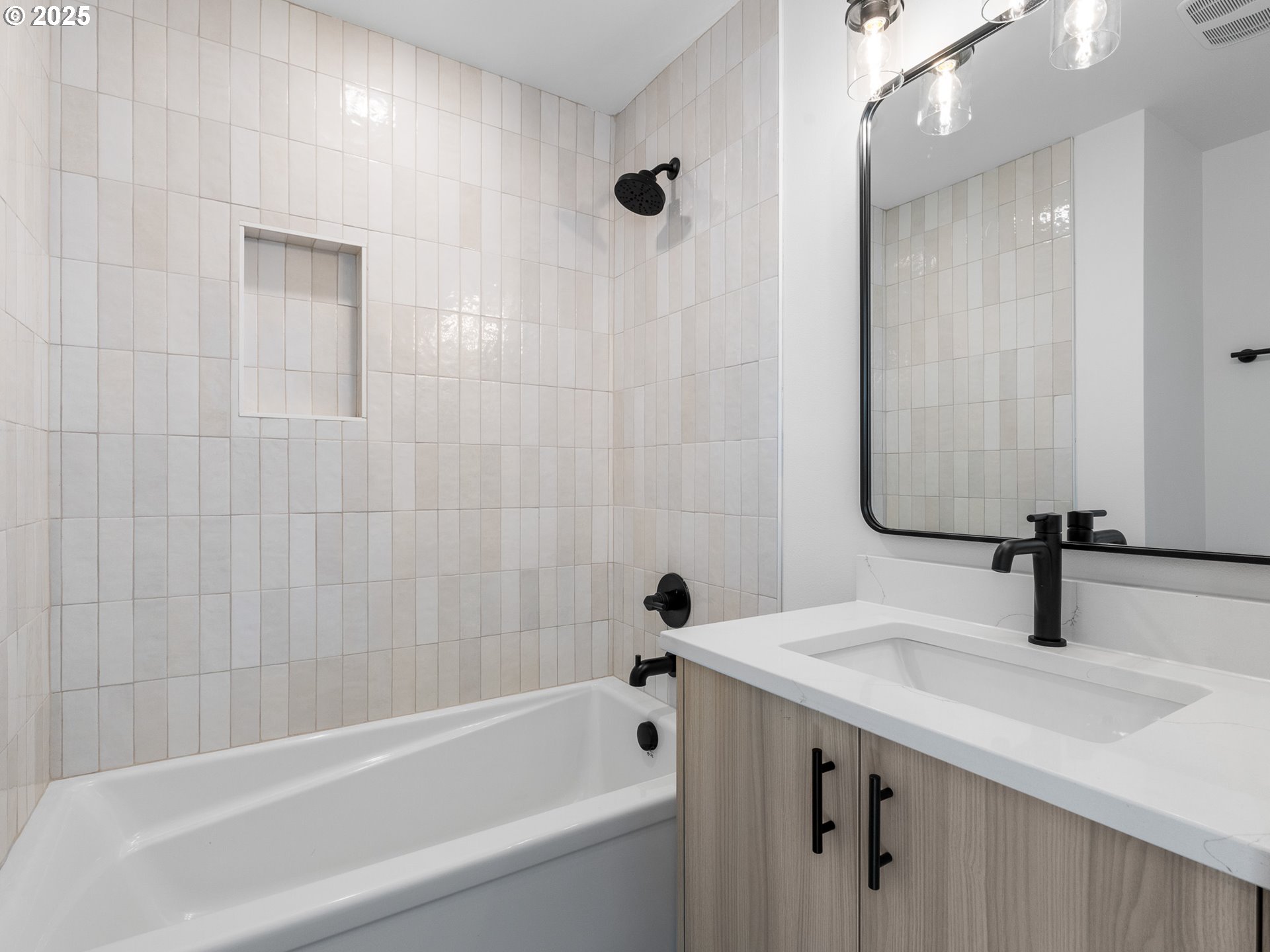 4356 NE Going ST, Portland