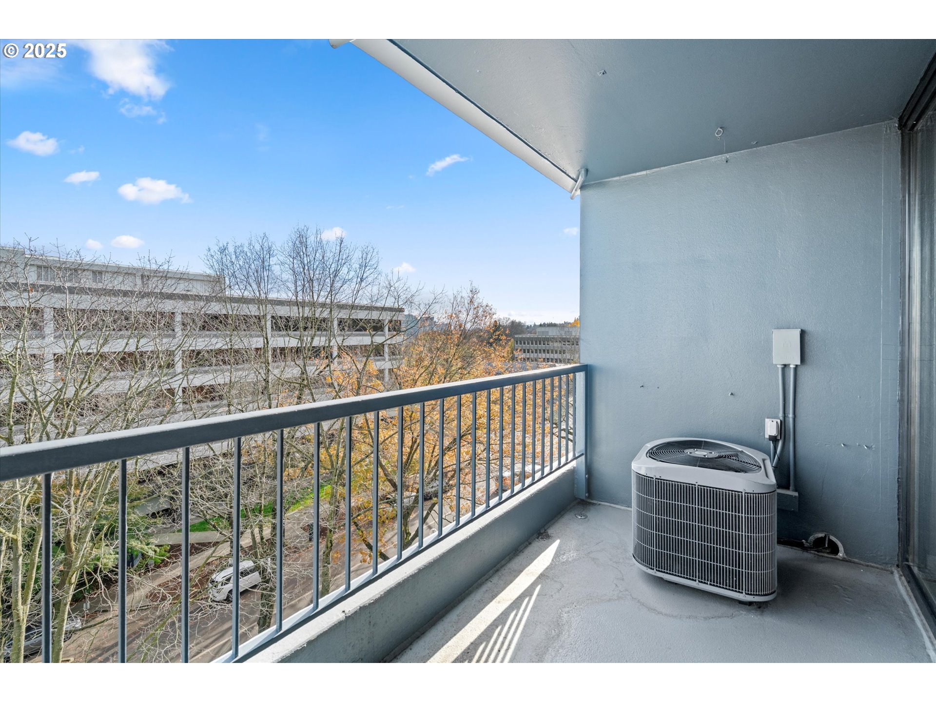 111 SW HARRISON ST 5F