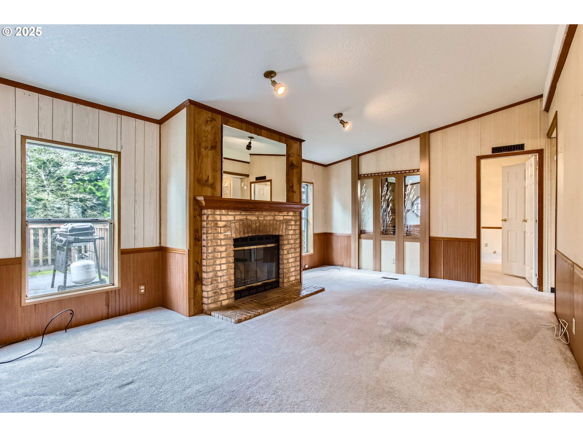 18485 SW PACIFIC DR 105, Tualatin Unit: 105