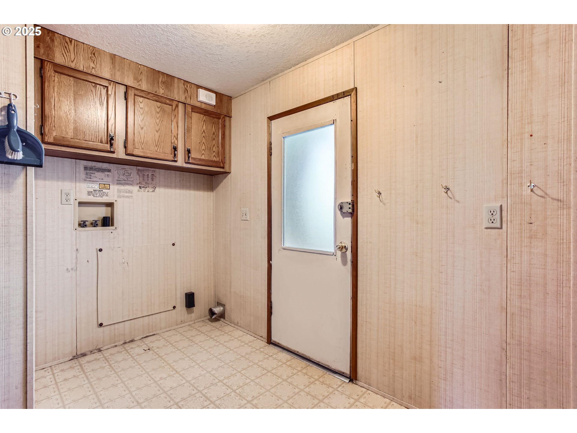 18485 SW PACIFIC DR 105, Tualatin Unit: 105