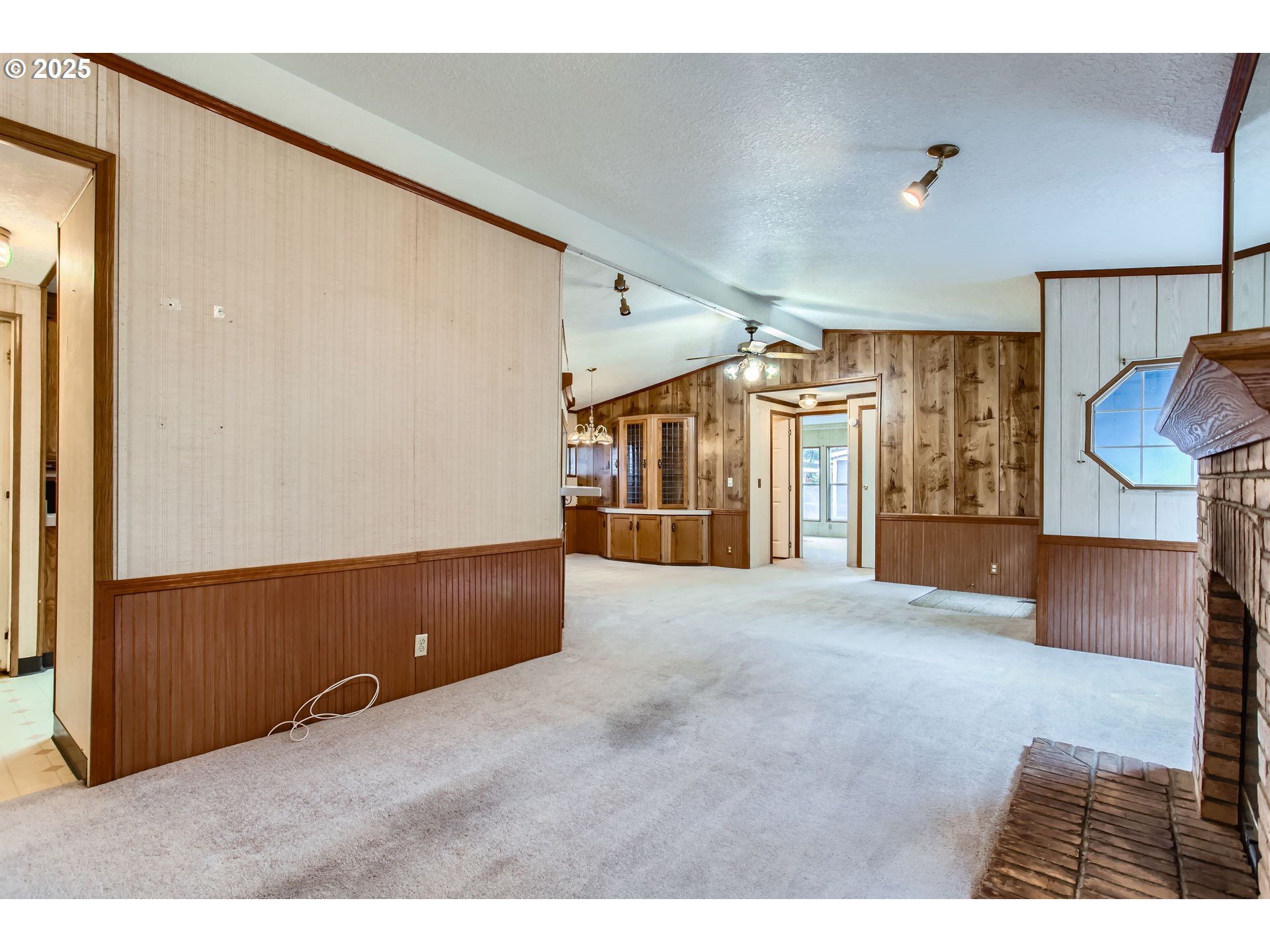 18485 SW PACIFIC DR 105, Tualatin Unit: 105