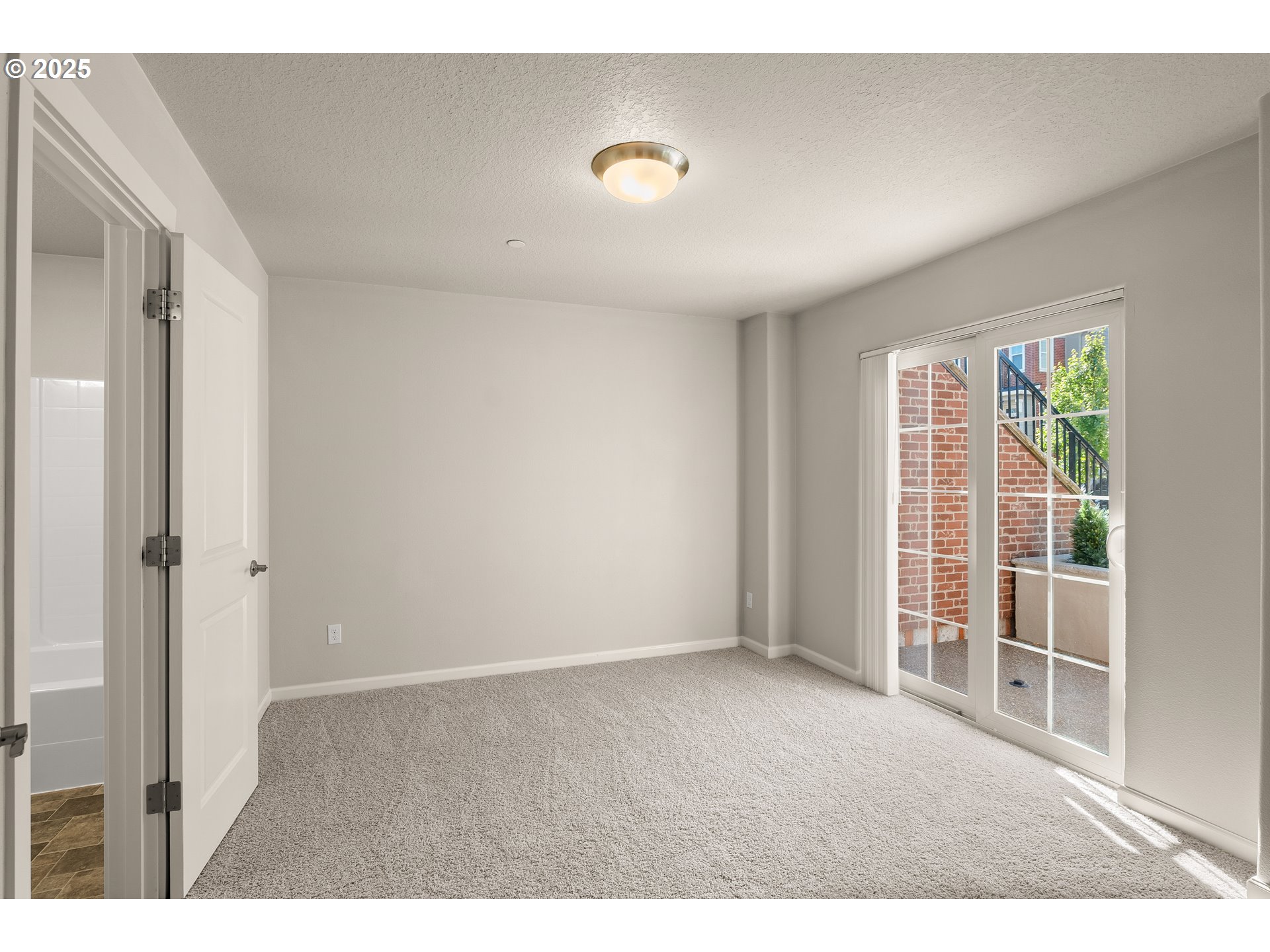 11469 SW MONT BLANC ST