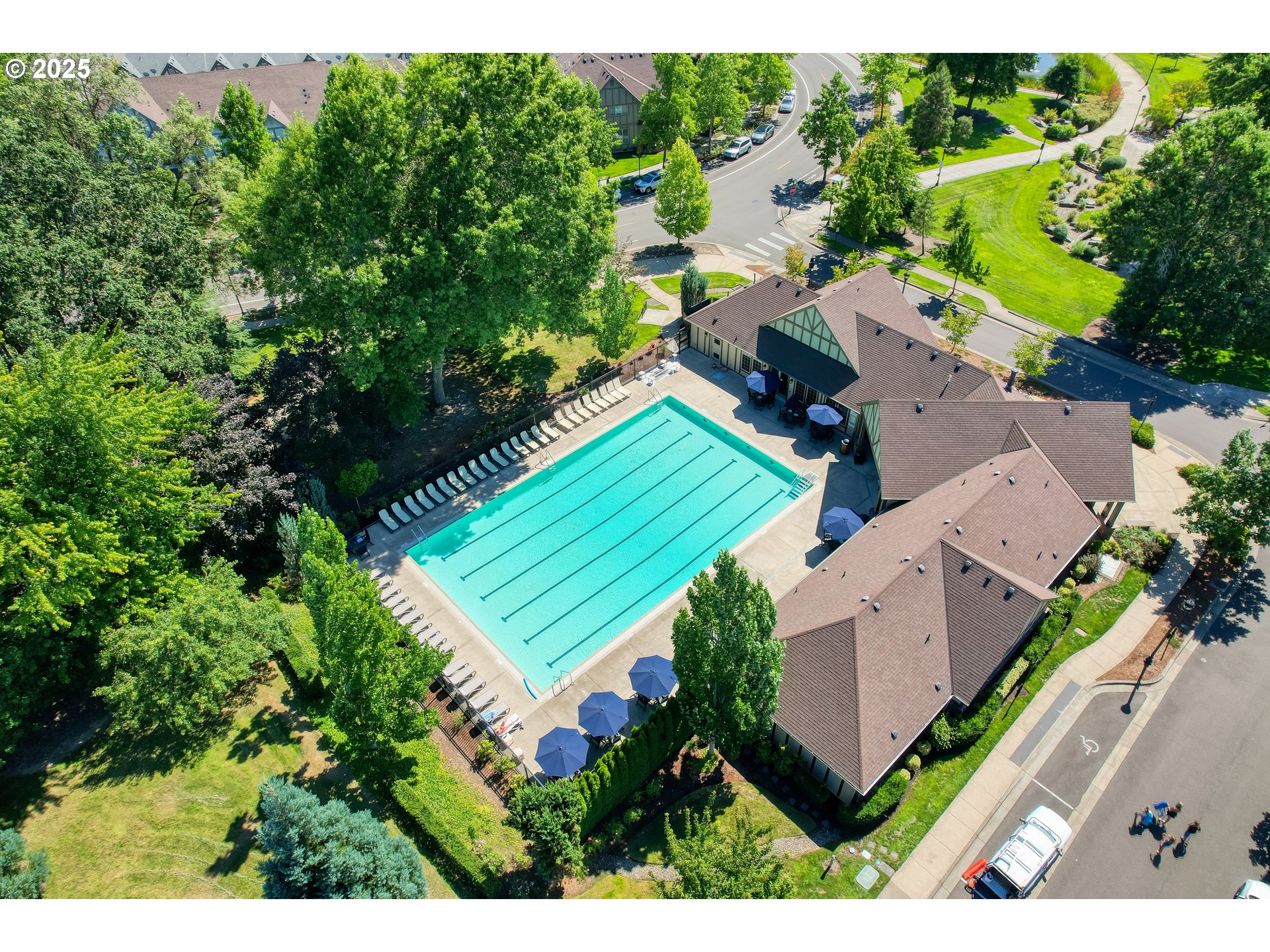 11469 SW MONT BLANC ST