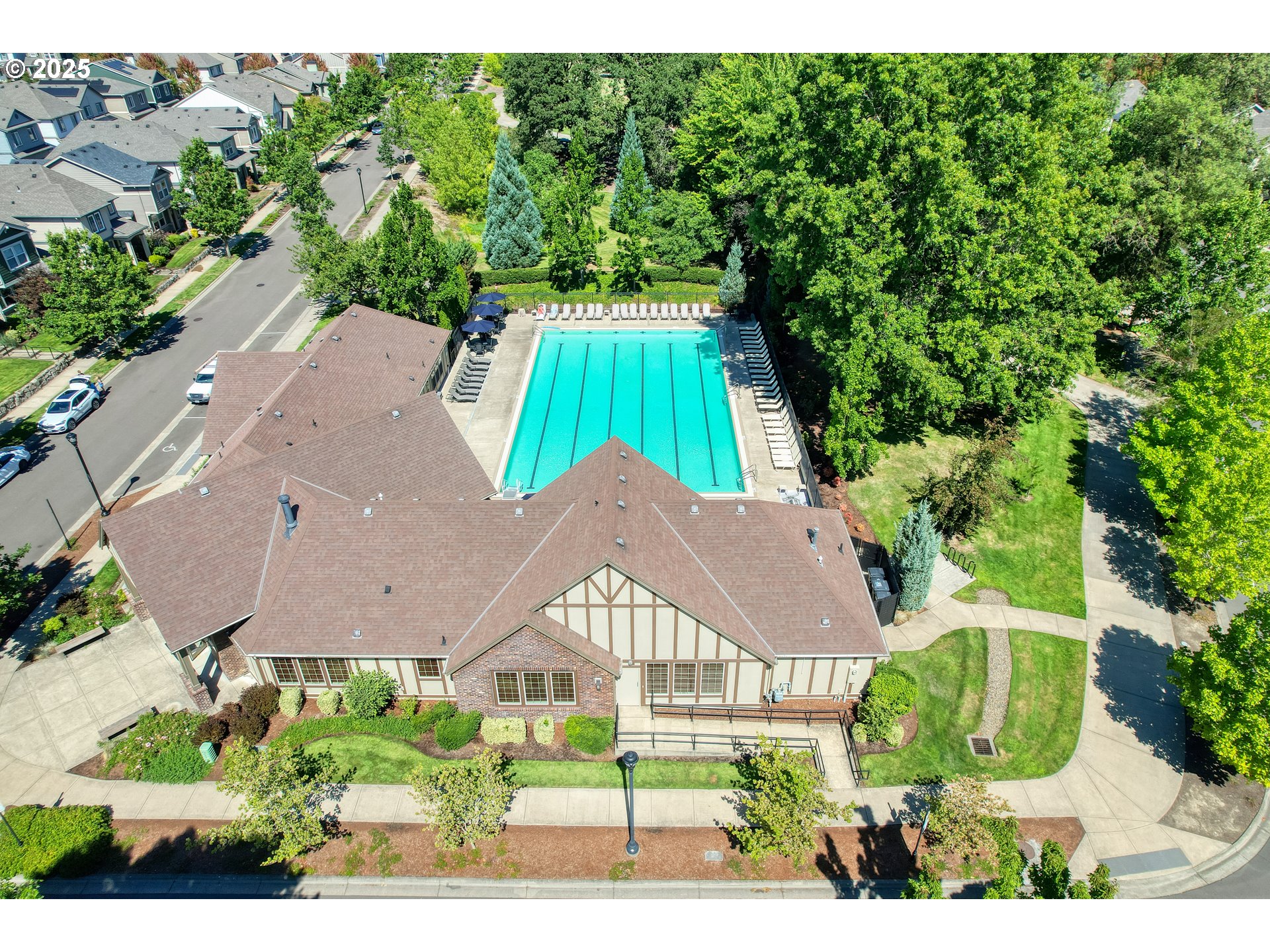 11469 SW MONT BLANC ST