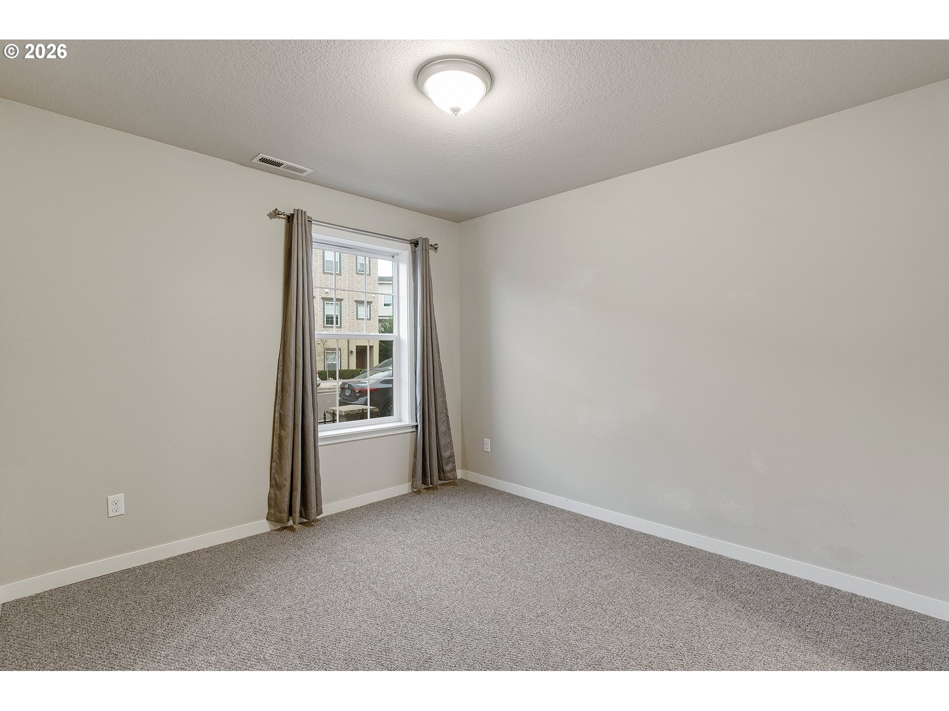 28829 SW VILLEBOIS DR