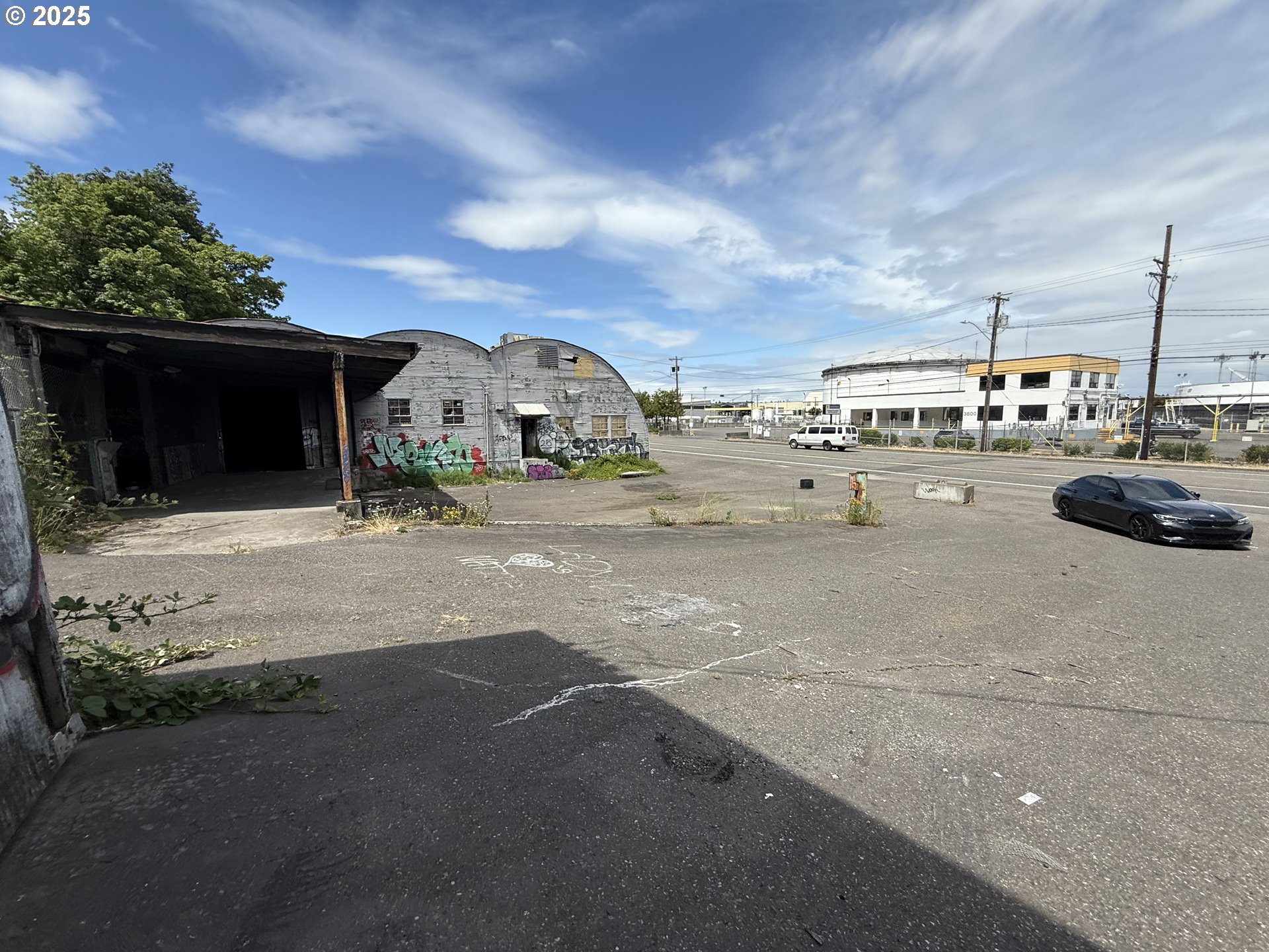 3821 NW SAINT HELENS RD