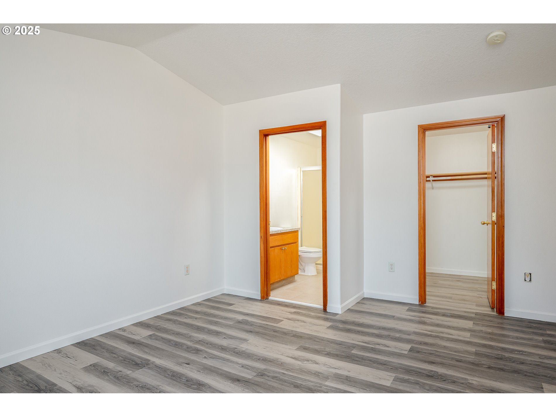 1104 SW IVORY LOOP, Gresham