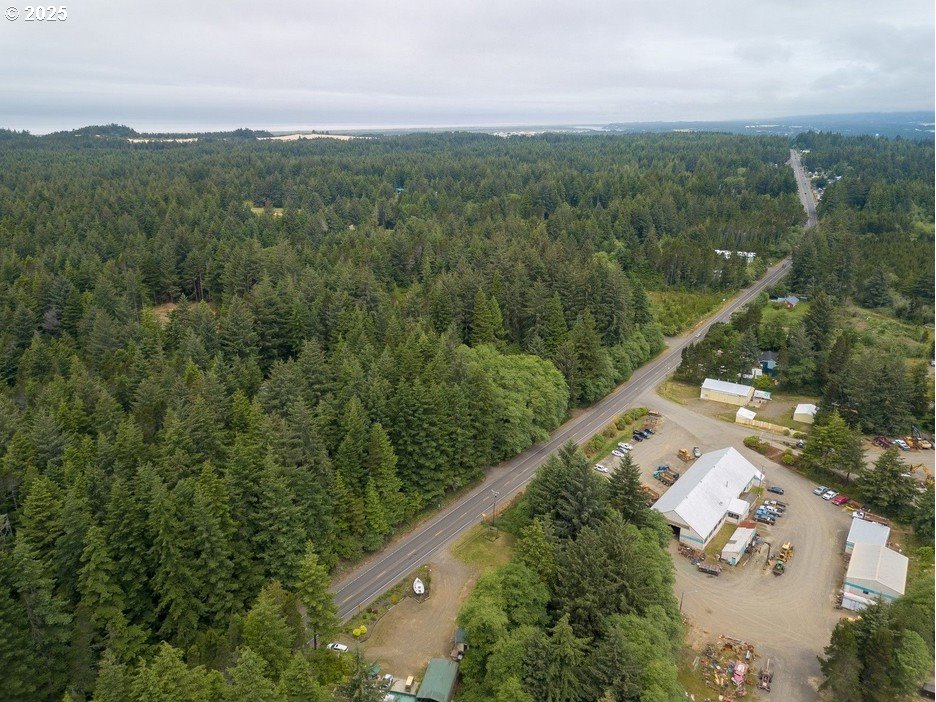 84755 HIGHWAY 101, Florence