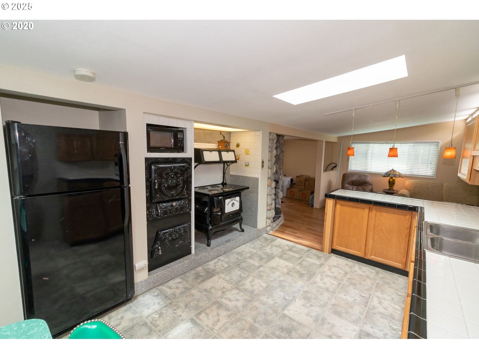 84755 HIGHWAY 101, Florence