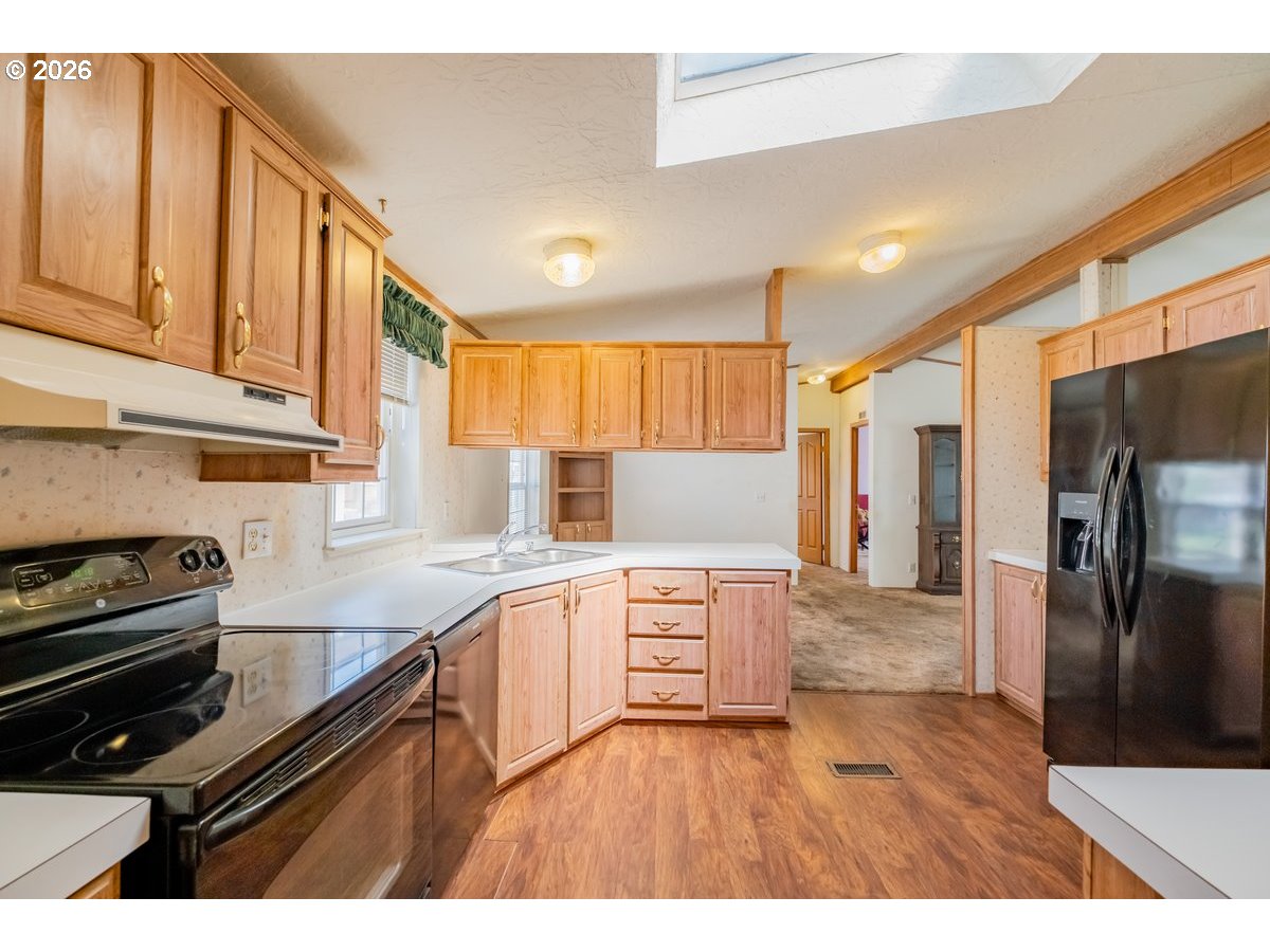 1145 SW CYPRESS ST 107, McMinnville Unit: 107