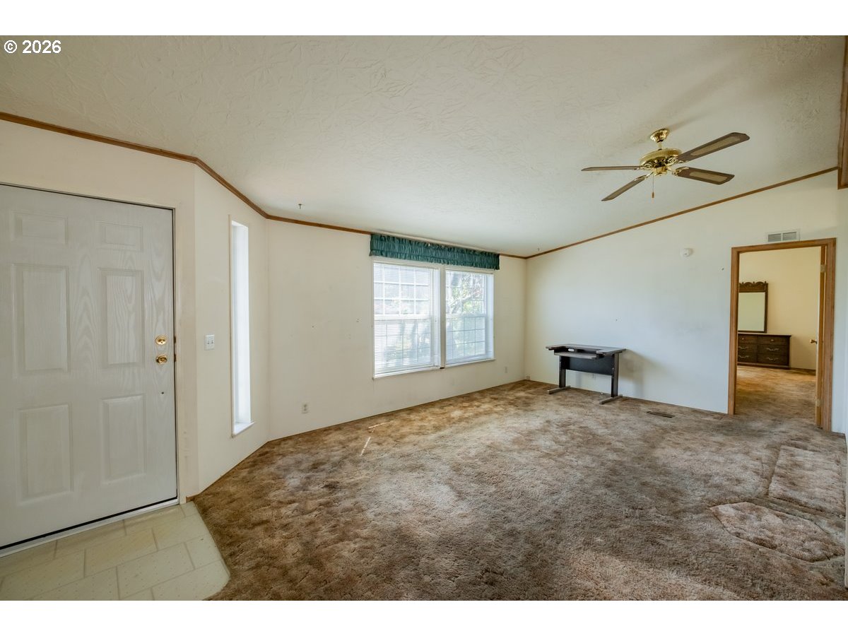 1145 SW CYPRESS ST 107, McMinnville Unit: 107