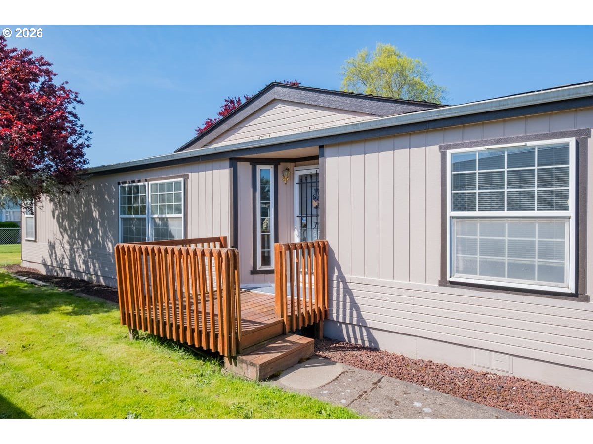 1145 SW CYPRESS ST 107, McMinnville Unit: 107