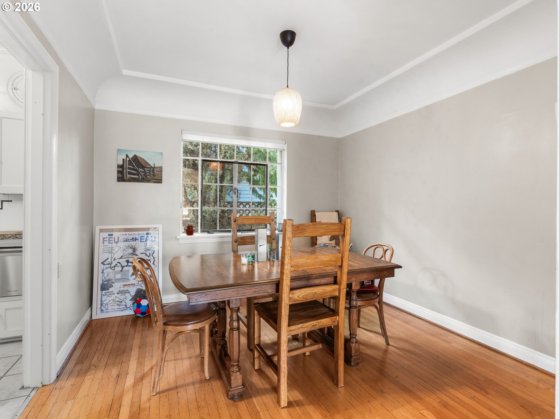 2325 NE FLANDERS ST 6