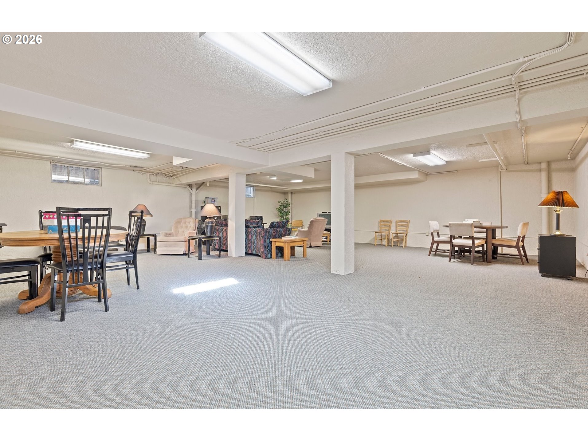 2325 NE FLANDERS ST 6