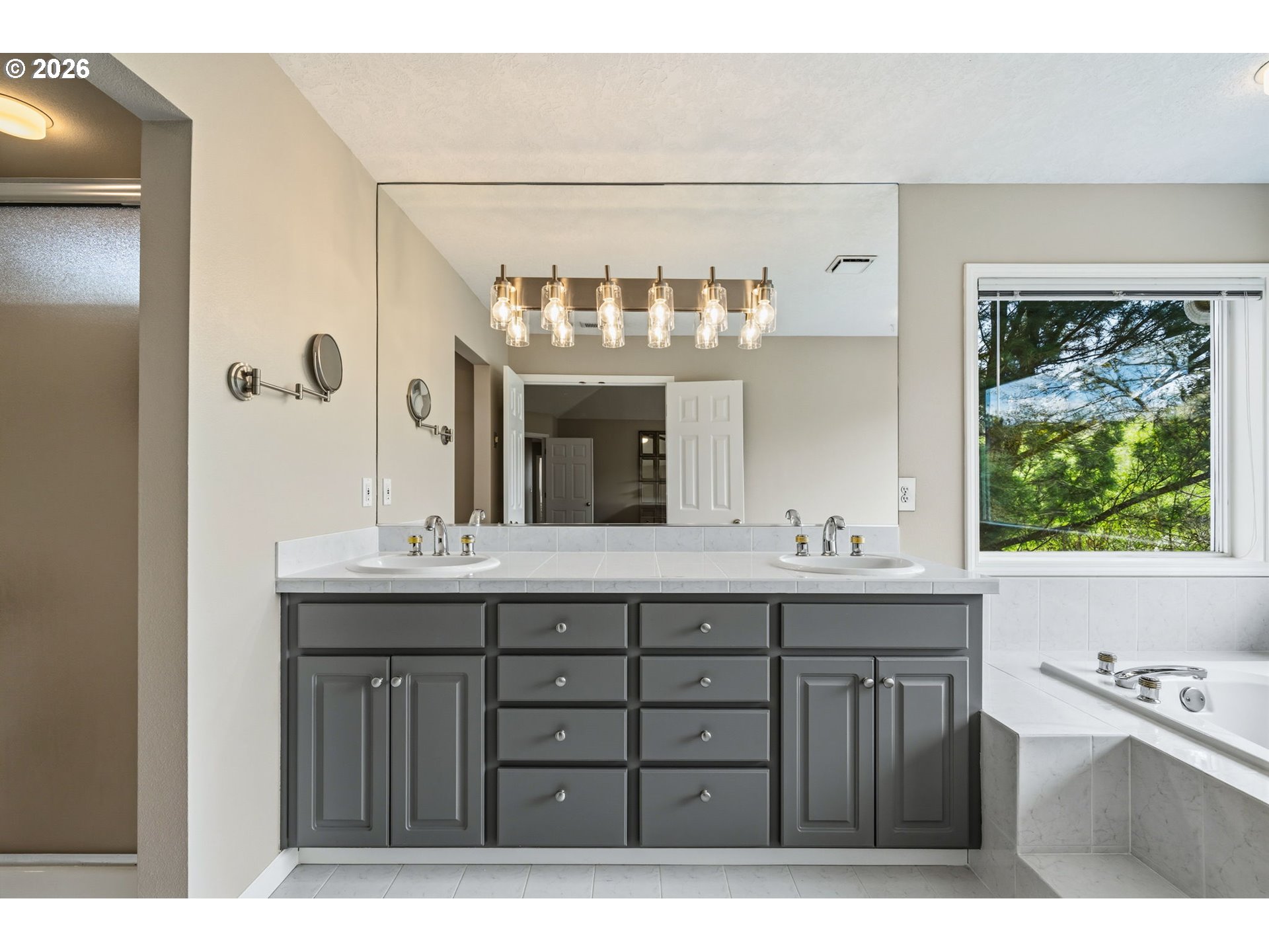 31175 SW WILLAMETTE WAY