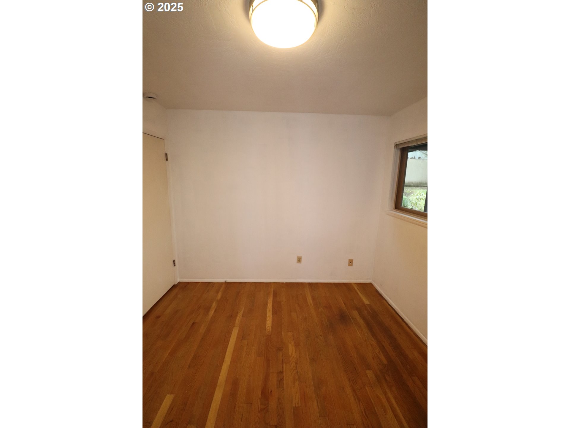 705 SE 27TH AVE, Portland