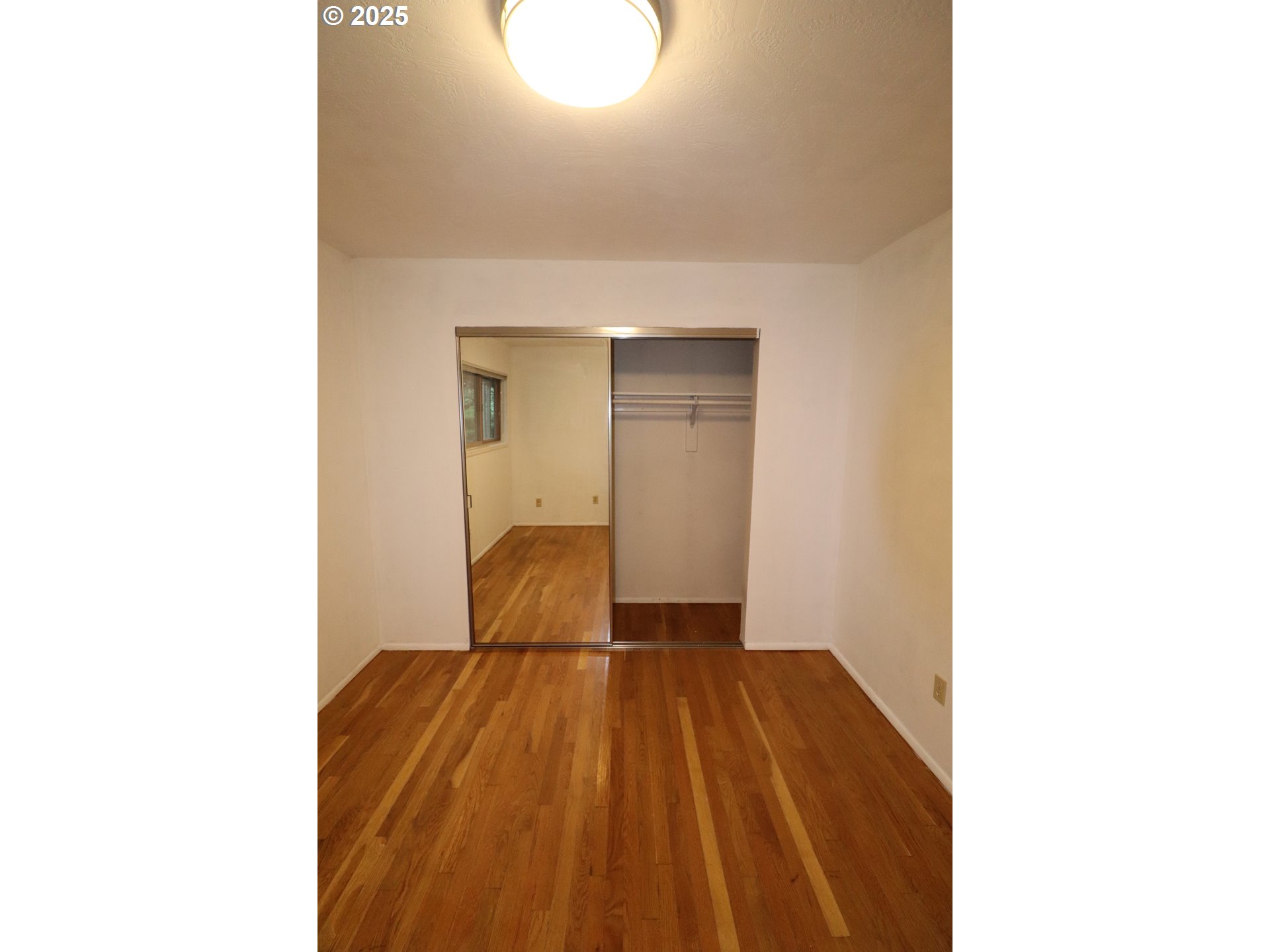 705 SE 27TH AVE, Portland