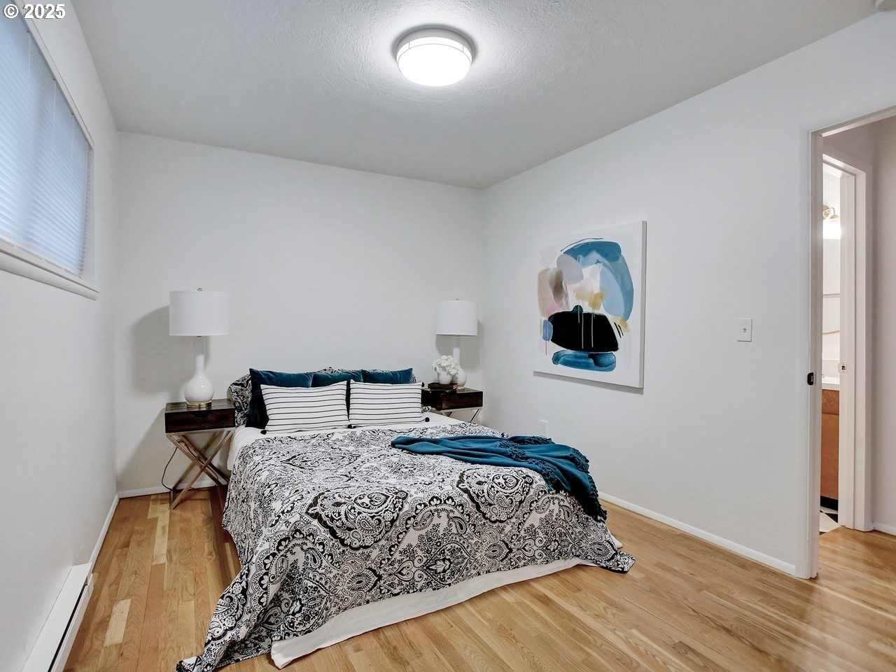 705 SE 27TH AVE, Portland