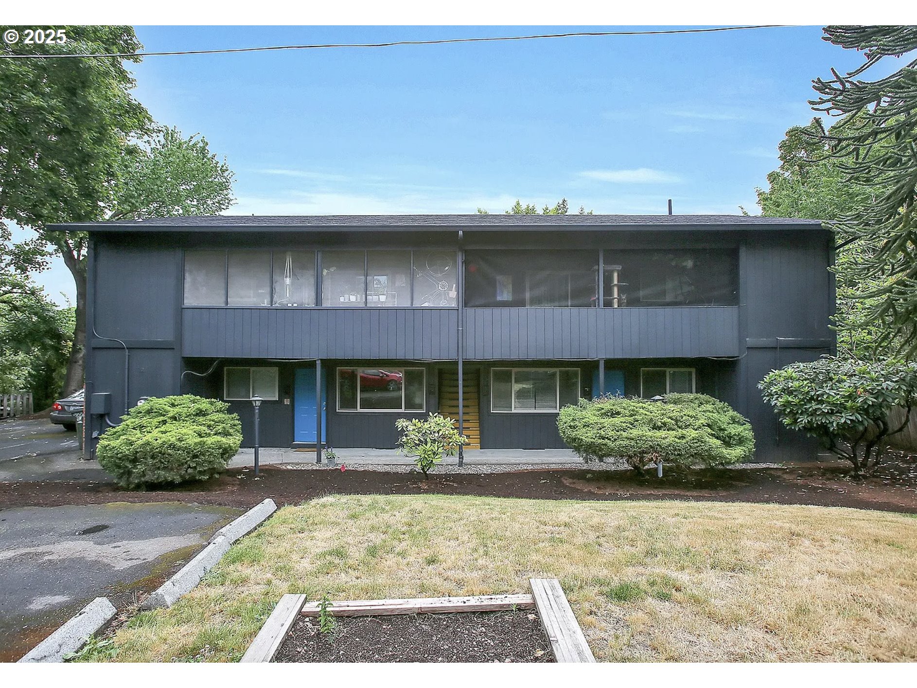 705 SE 27TH AVE, Portland