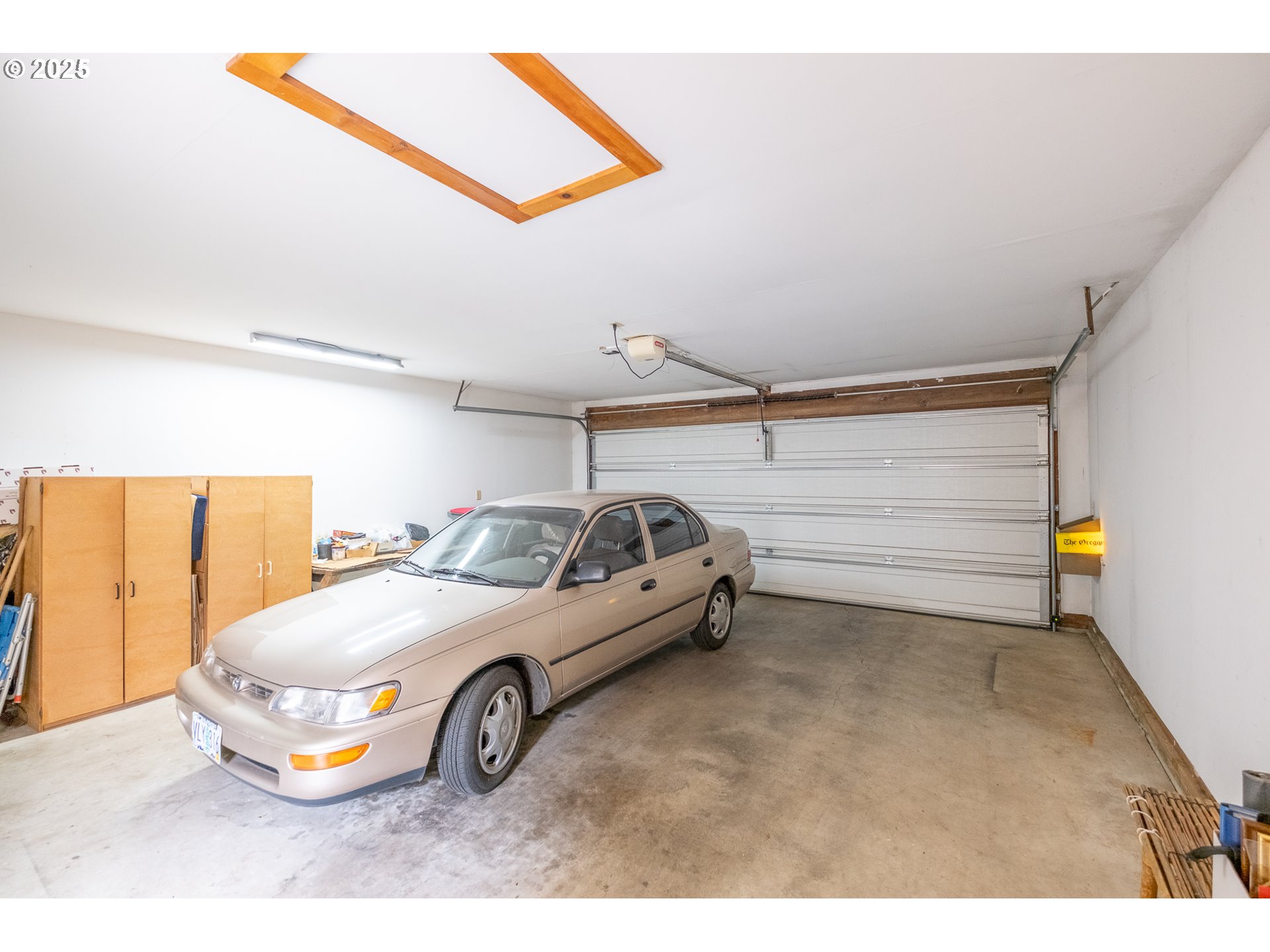 1229 NW MICHELBOOK LN, McMinnville