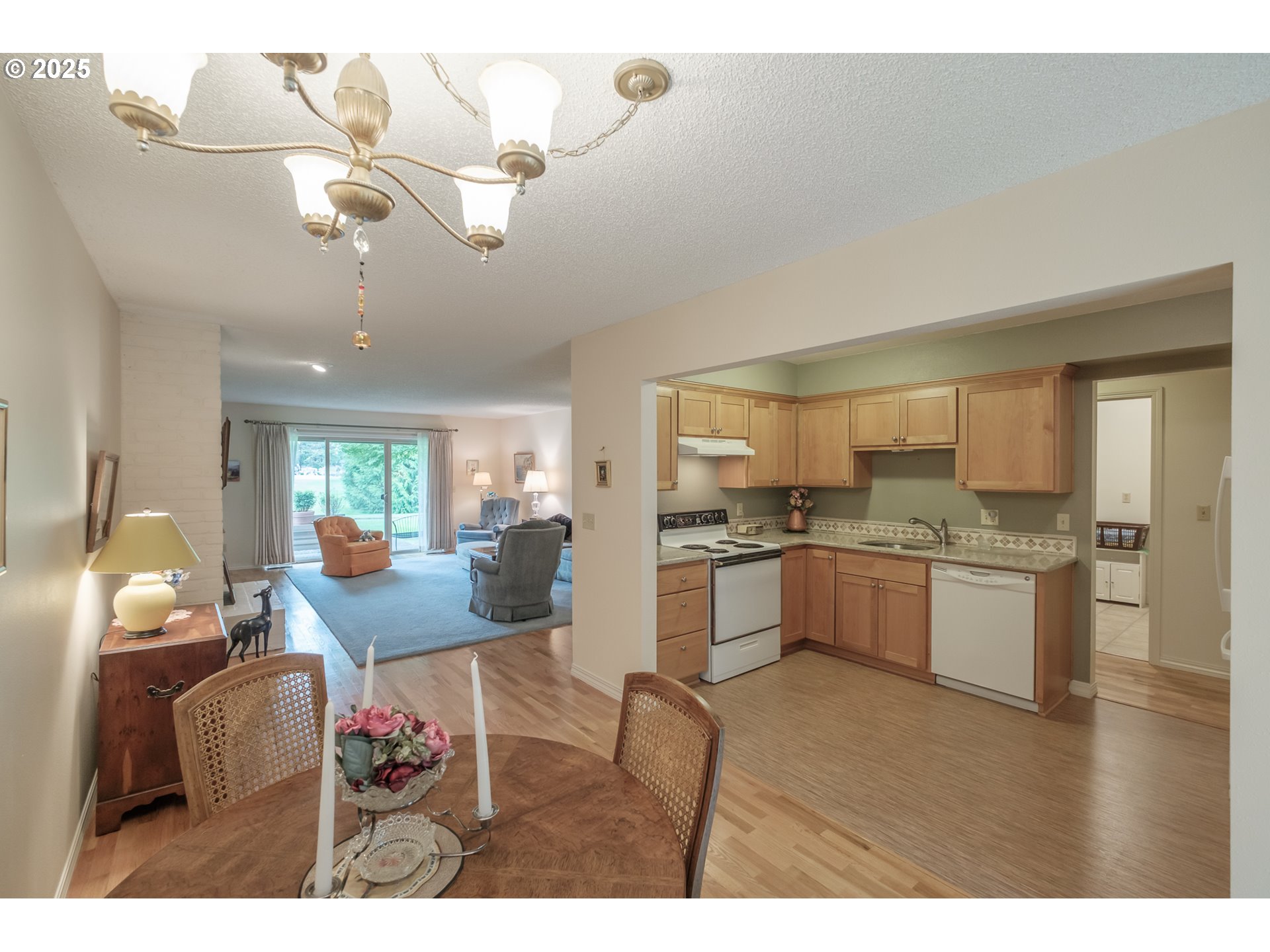 1229 NW MICHELBOOK LN, McMinnville