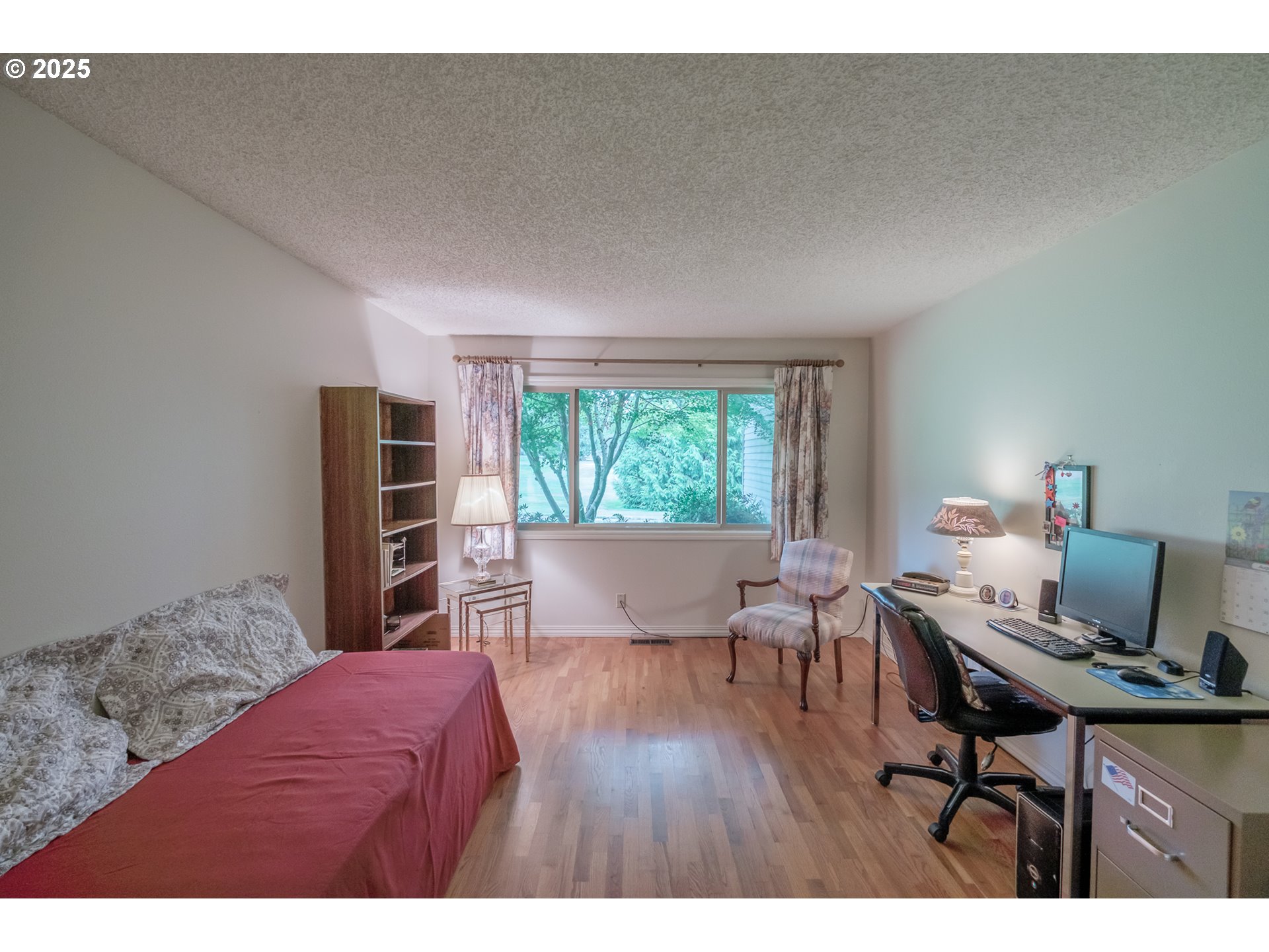1229 NW MICHELBOOK LN, McMinnville