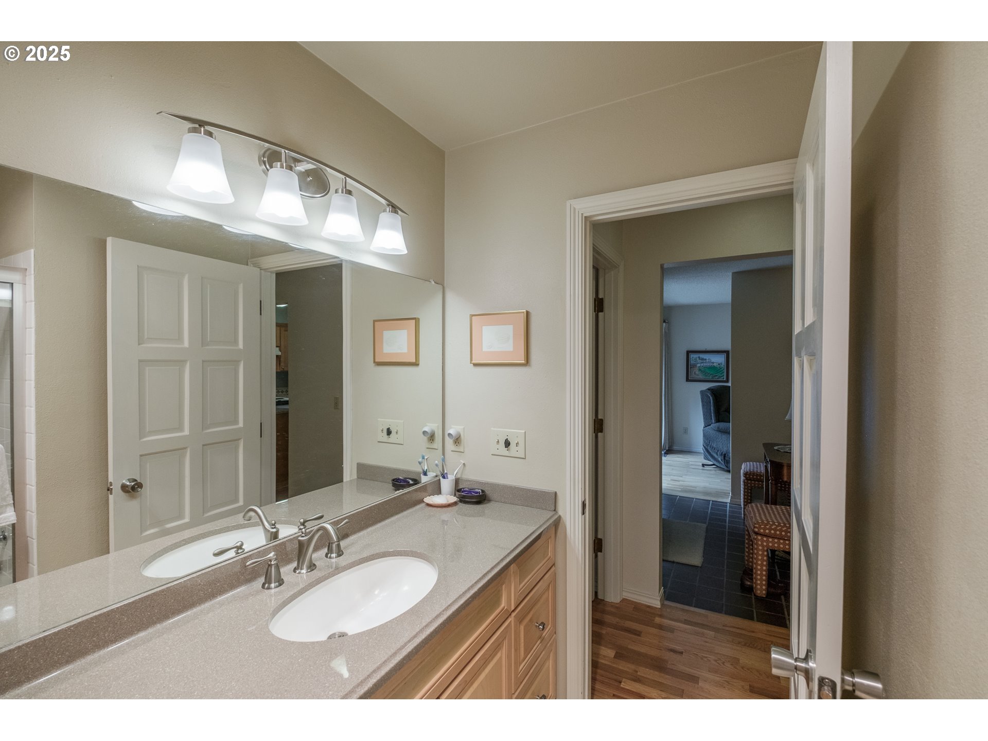 1229 NW MICHELBOOK LN, McMinnville