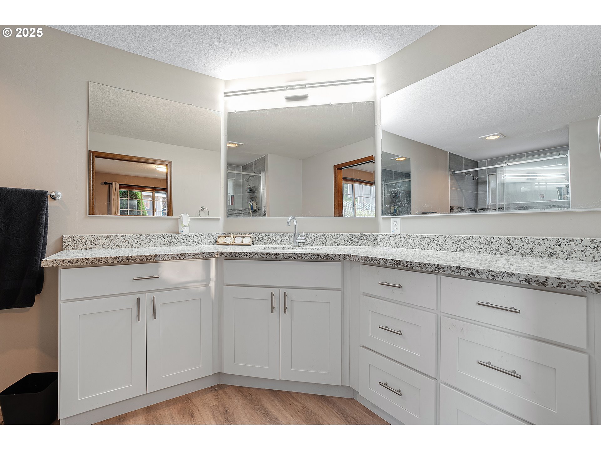 20168 SW TILLAMOOK CT
