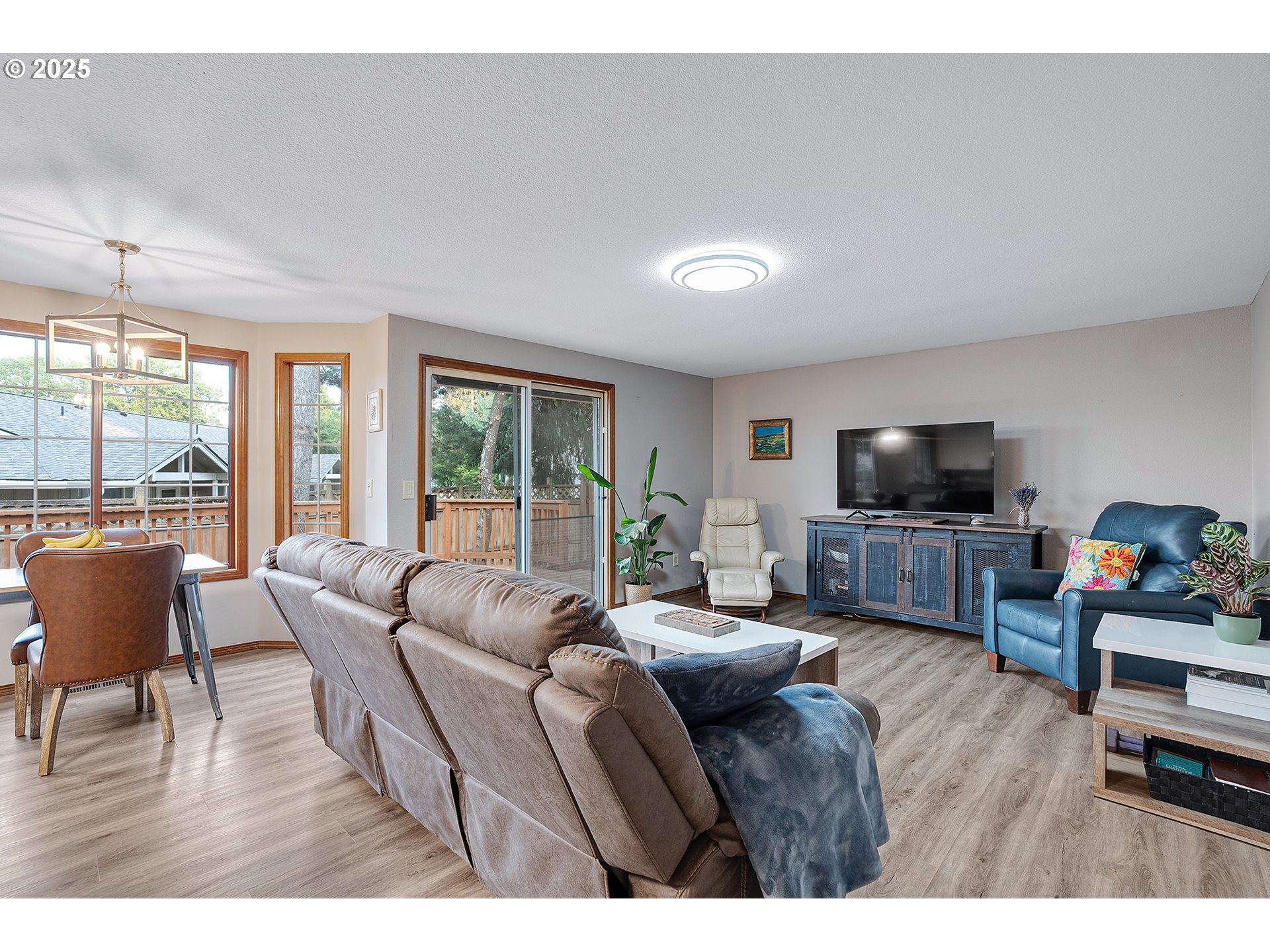 20168 SW TILLAMOOK CT