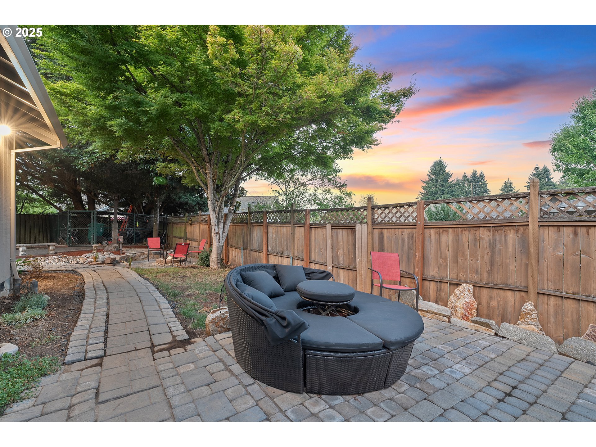20168 SW TILLAMOOK CT