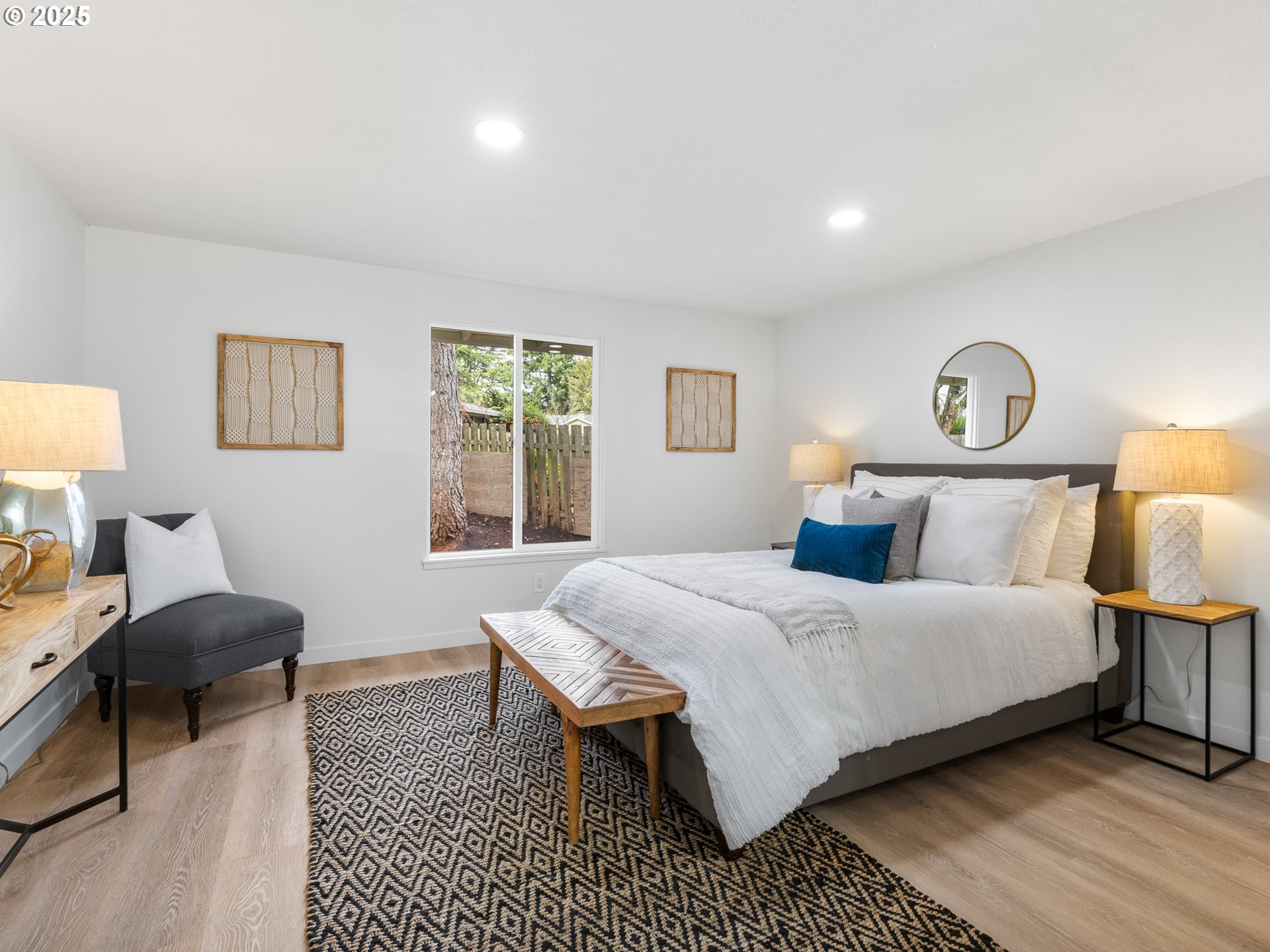 8955 SW PARKVIEW LOOP