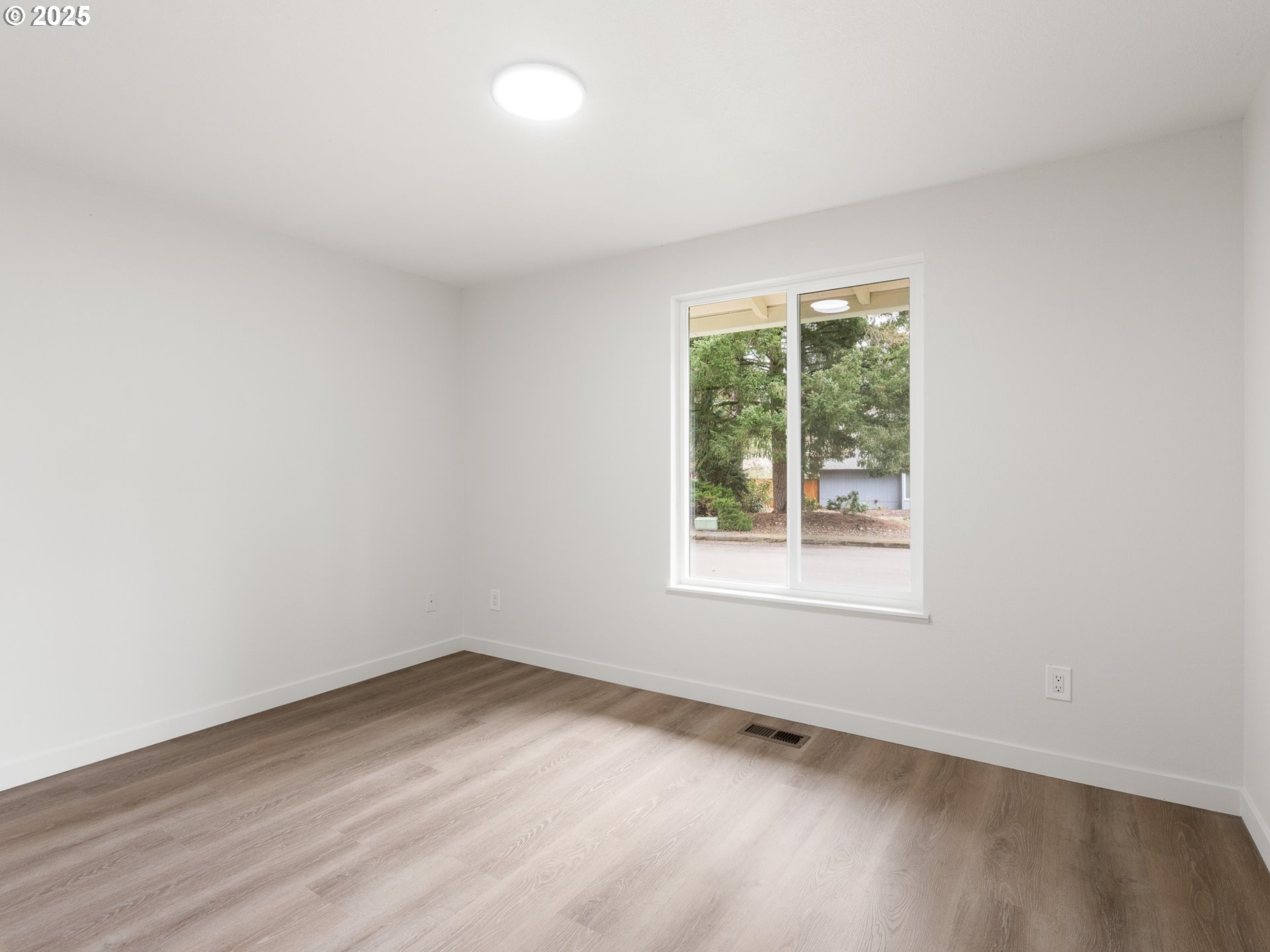 8955 SW PARKVIEW LOOP