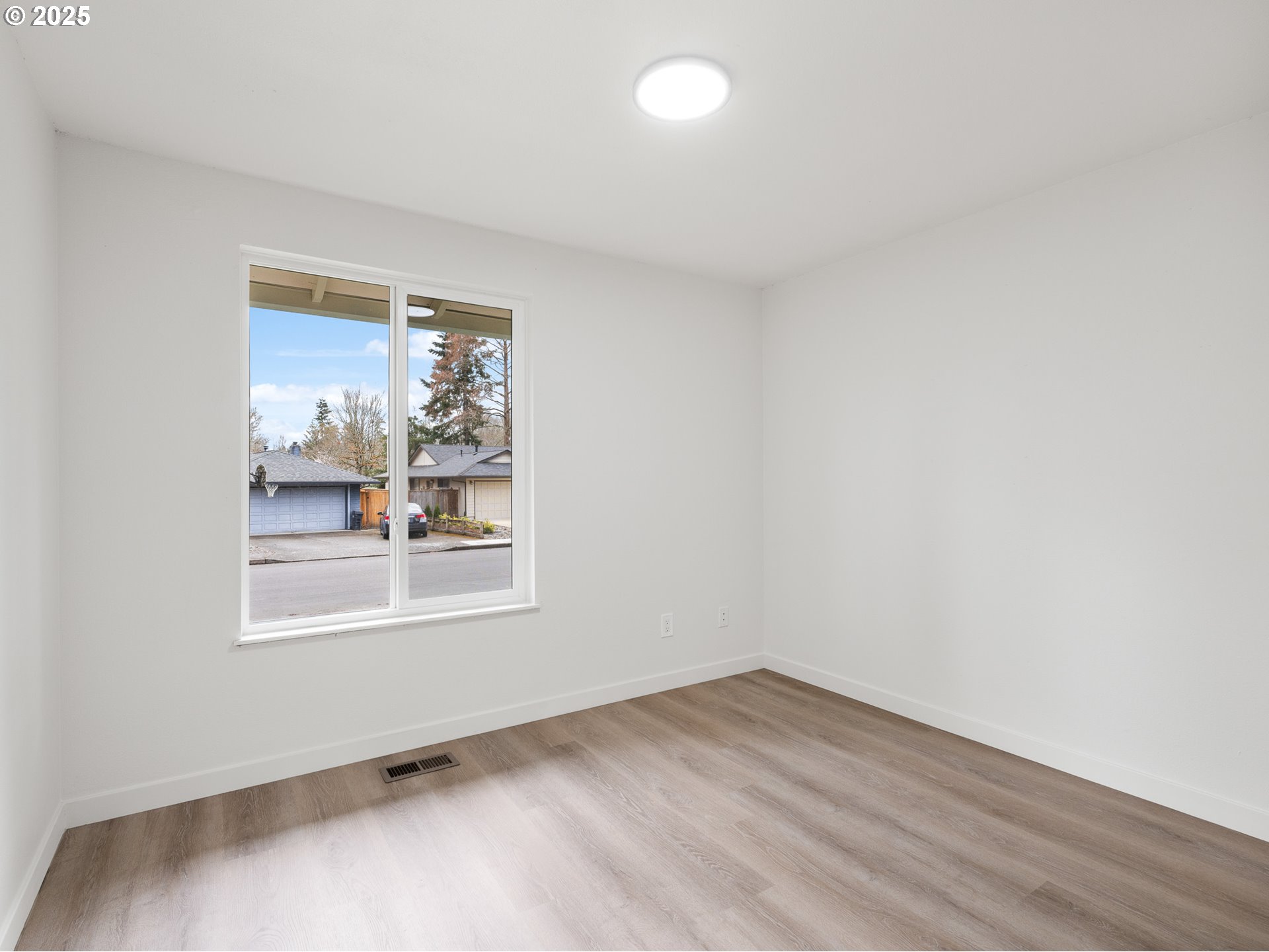 8955 SW PARKVIEW LOOP