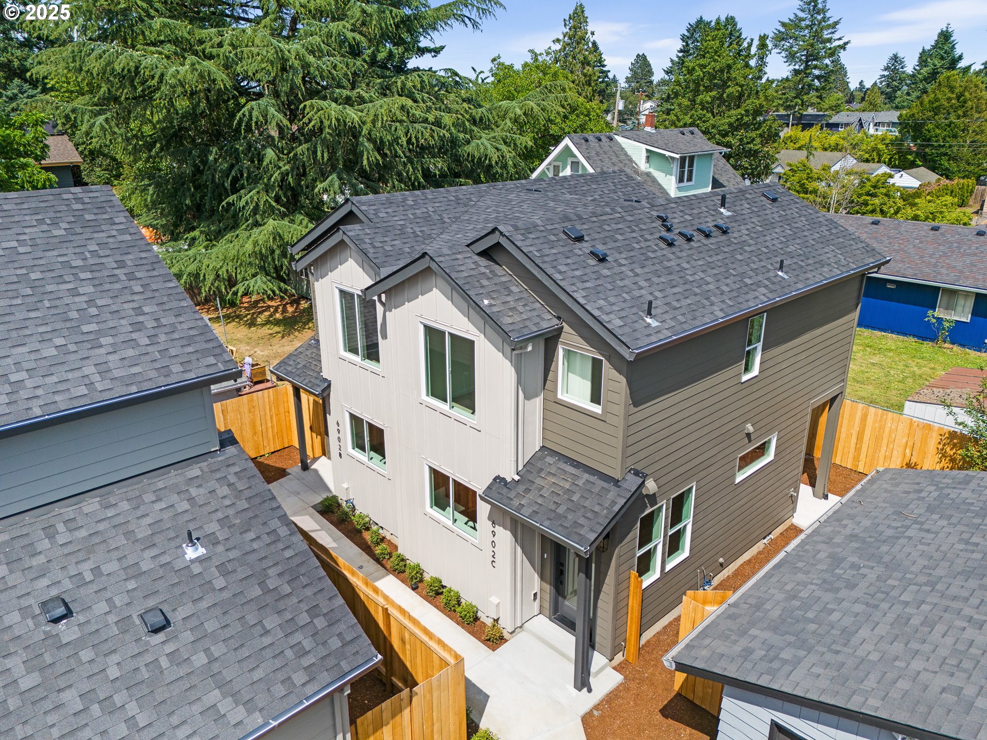 6902 SE 77th AVE B, Portland Unit: B