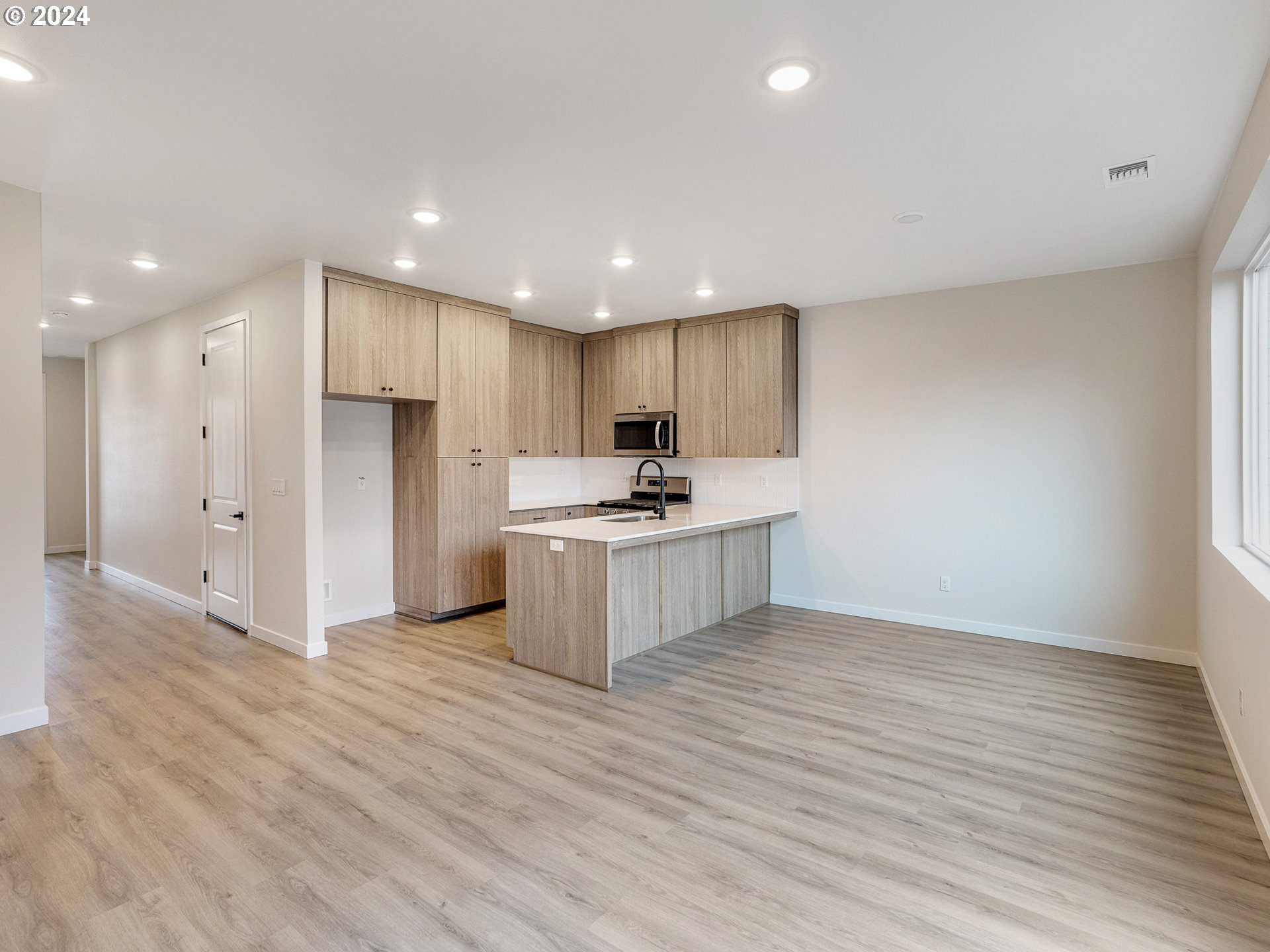 5575 SE 117TH AVE, Portland