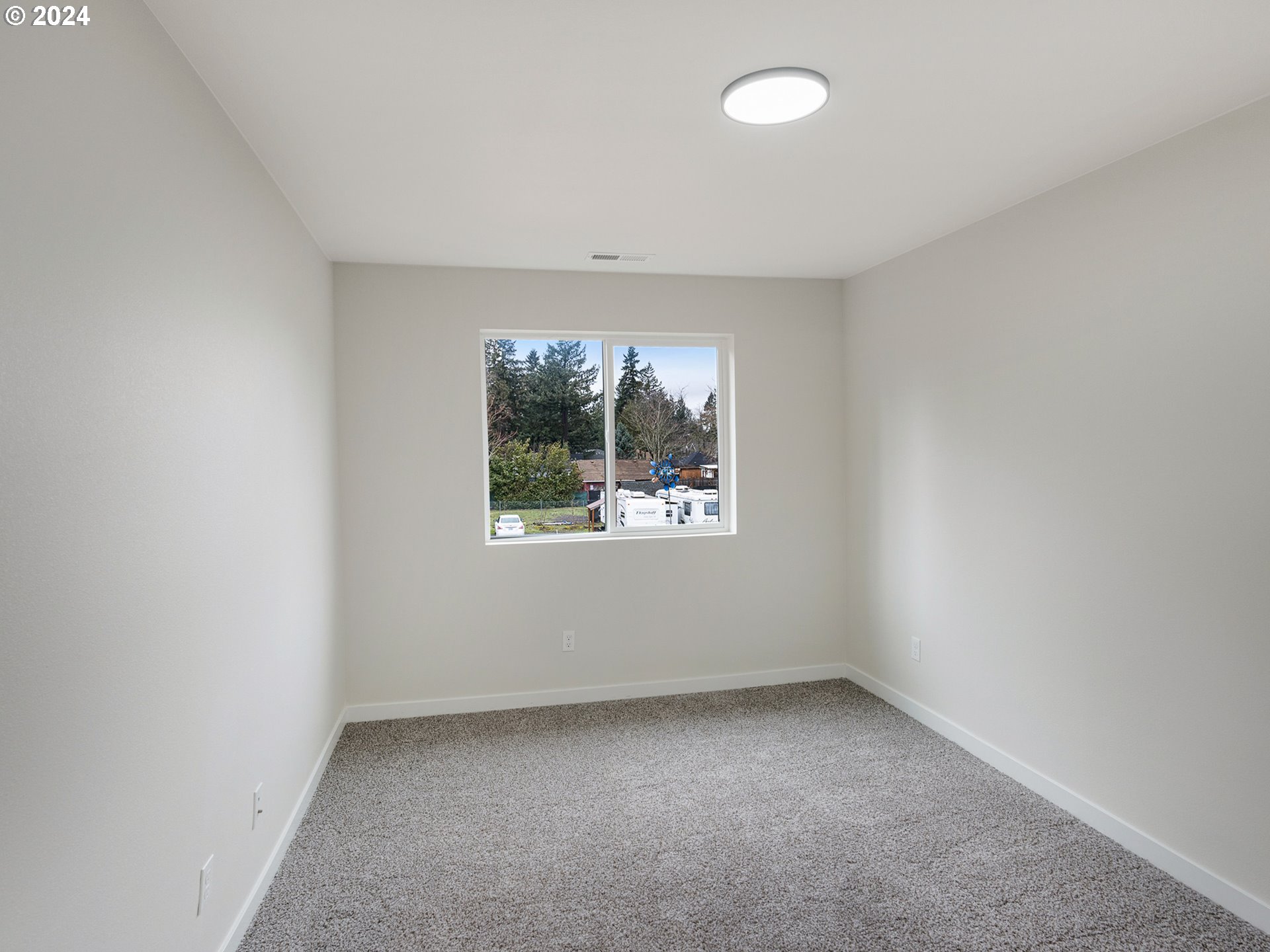 5575 SE 117TH AVE, Portland