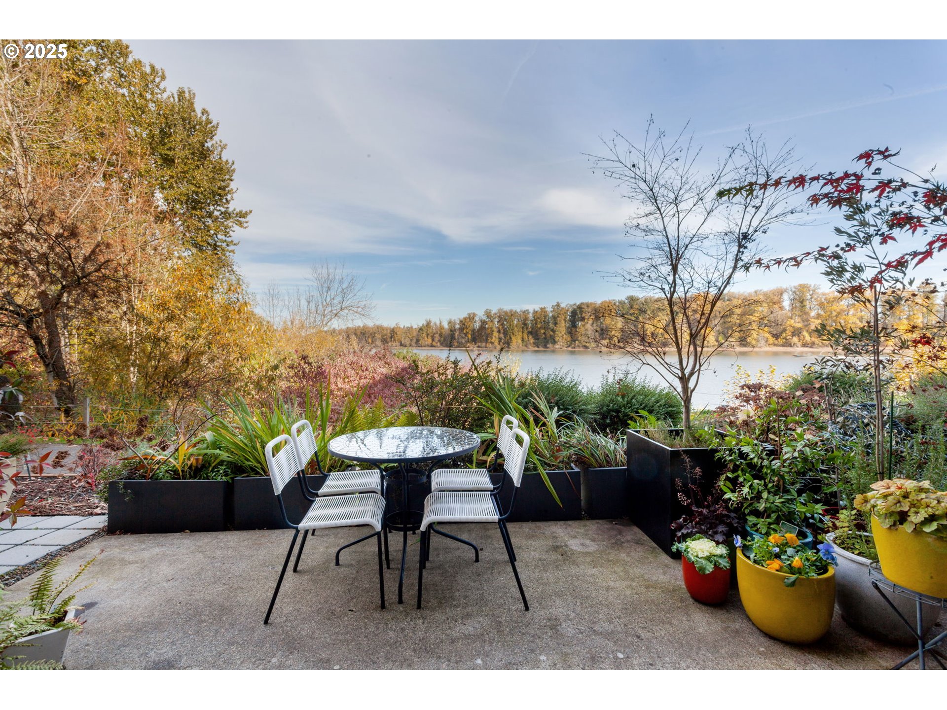 5110 S LANDING DR 103